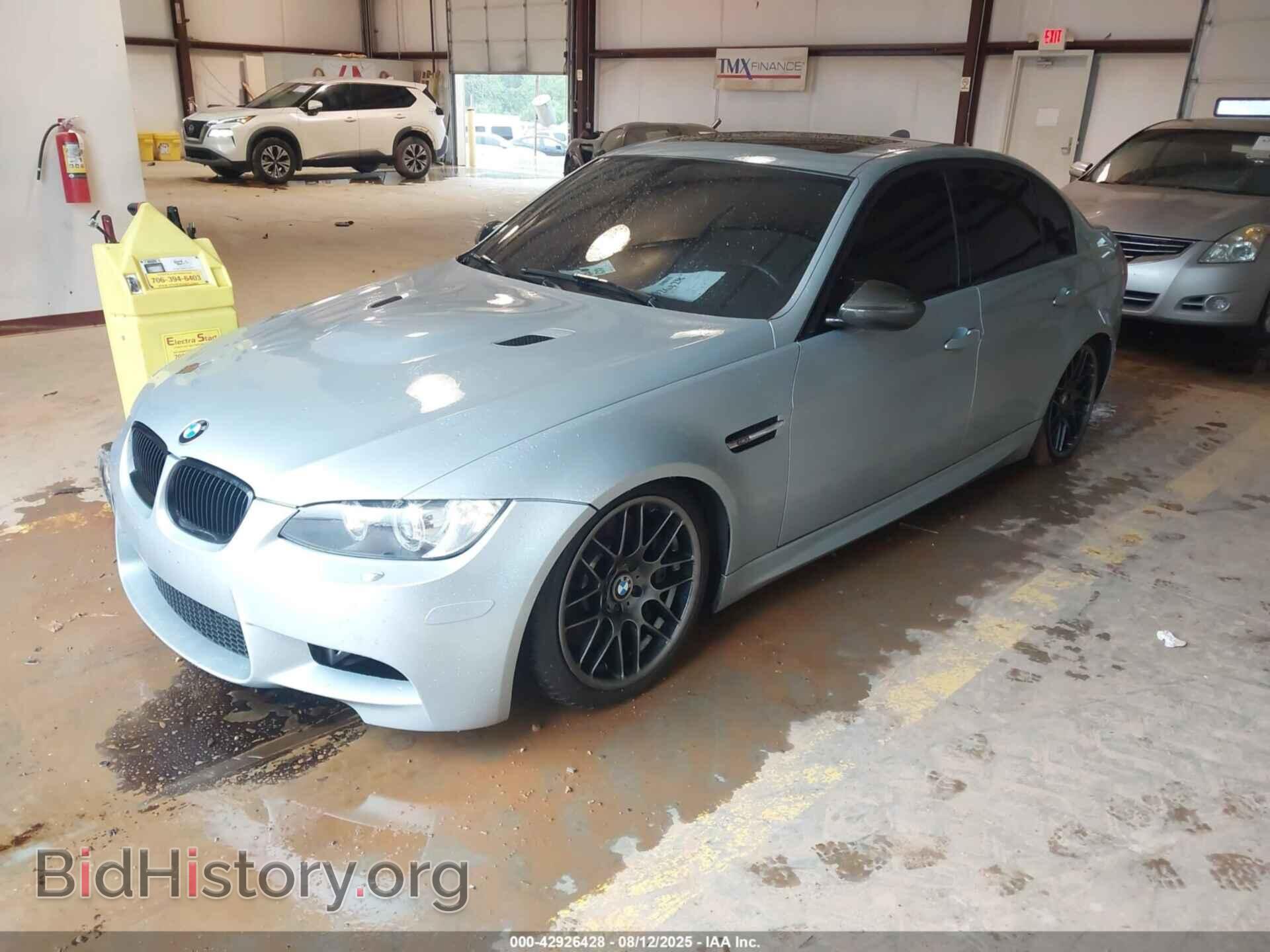 2010 BMW M3 - VIN: WBSPM9C53AE202164 - Photo 2