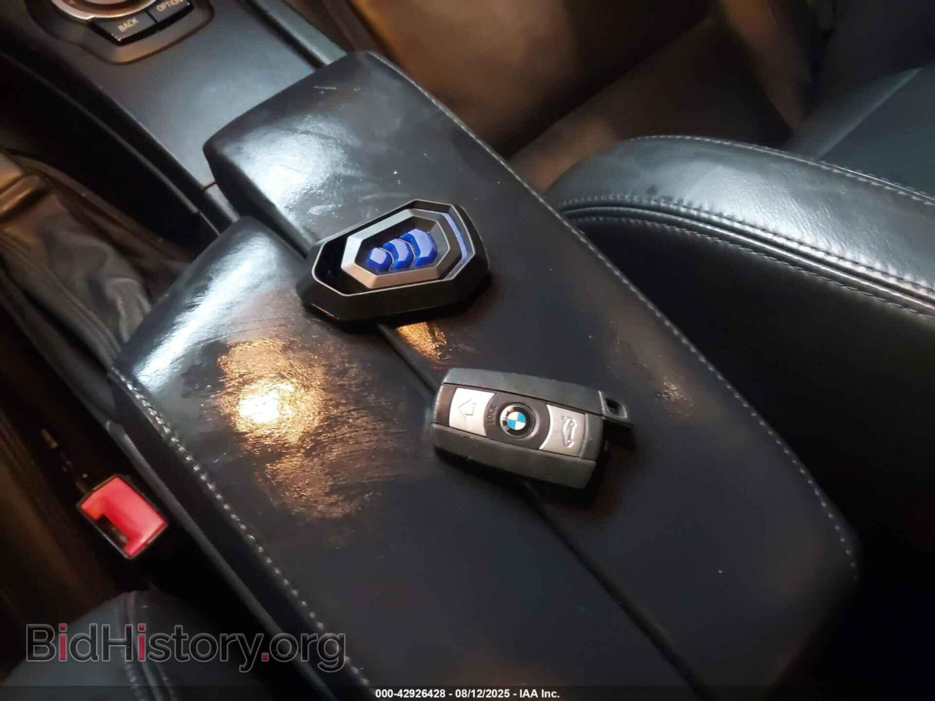 2010 BMW M3 - VIN: WBSPM9C53AE202164 - Photo 11