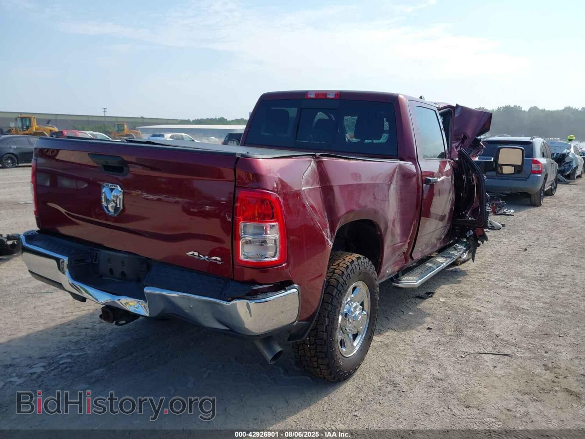 2024 RAM 2500 - VIN: 3C6UR5CL3RG216032 - Фото 4