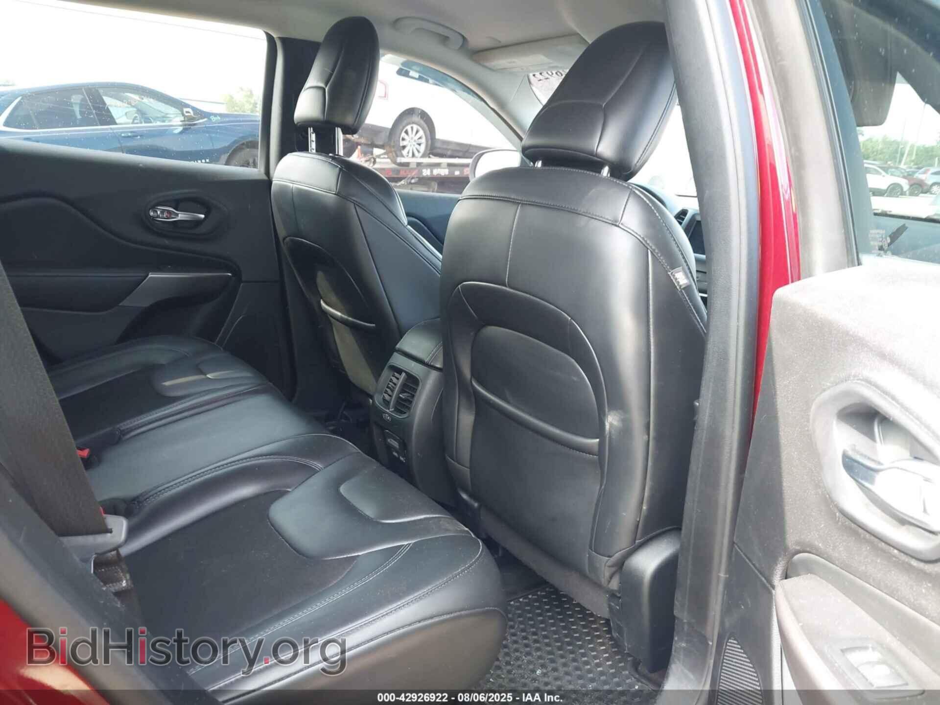 2020 JEEP CHEROKEE - VIN: 1C4PJLLB4LD592994 - Фото 8