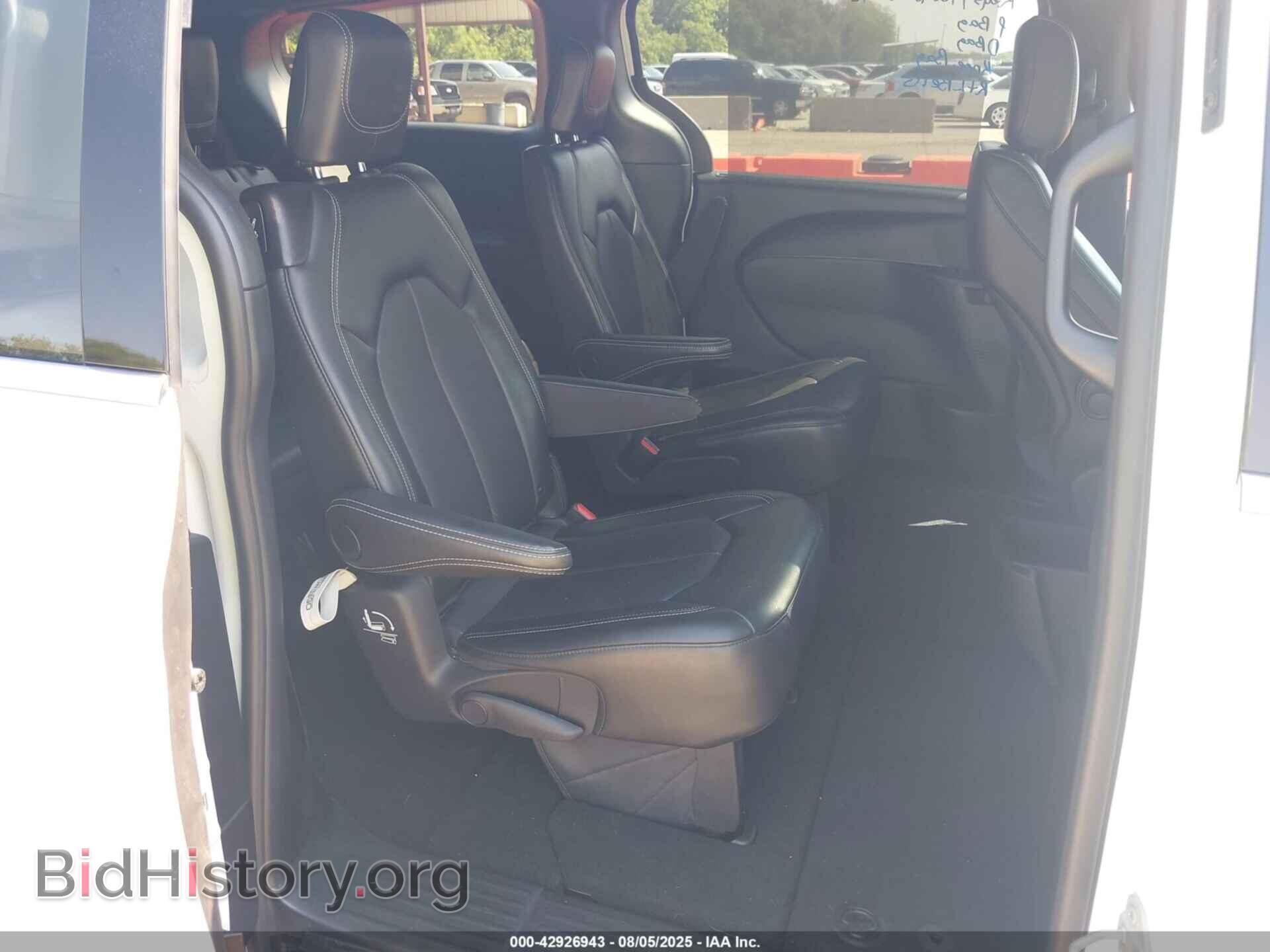 2025 CHRYSLER PACIFICA - VIN: 2C4RC1BG9SR523847 - Photo 8