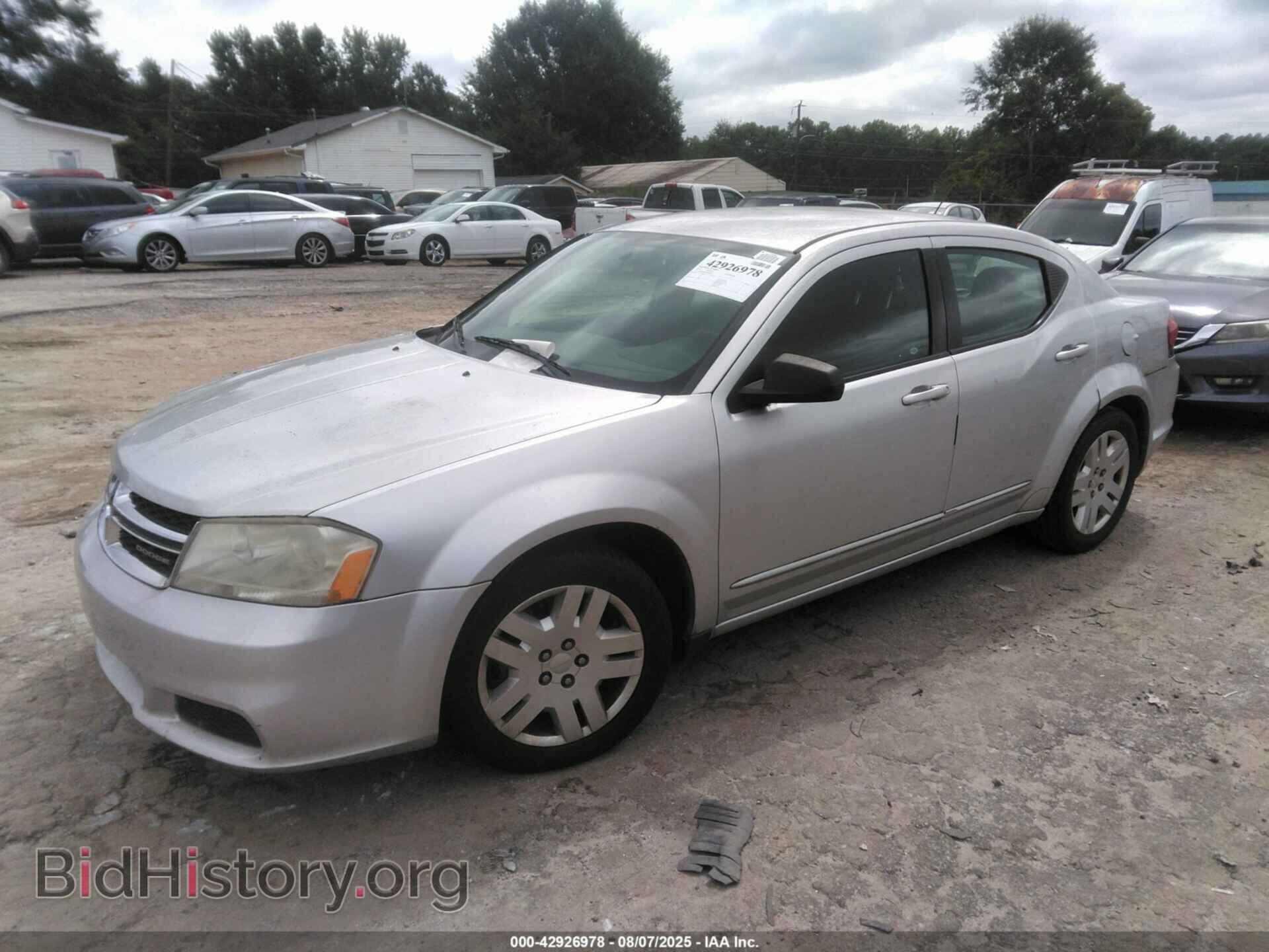 2011 DODGE AVENGER - VIN: 1B3BD4FB4BN608091 - Photo 2