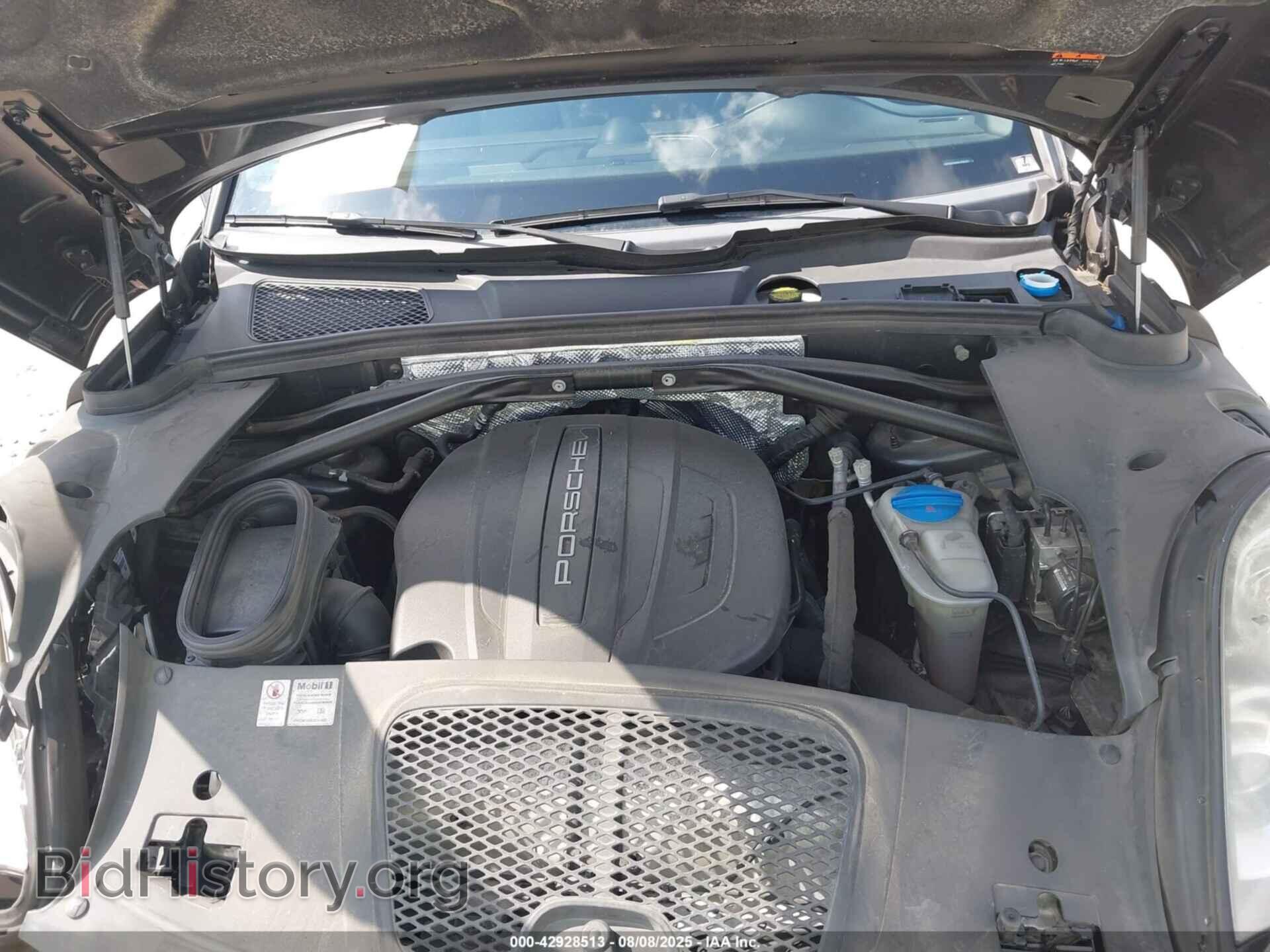 2017 PORSCHE MACAN - VIN: WP1AA2A59HLB04132 - Photo 10
