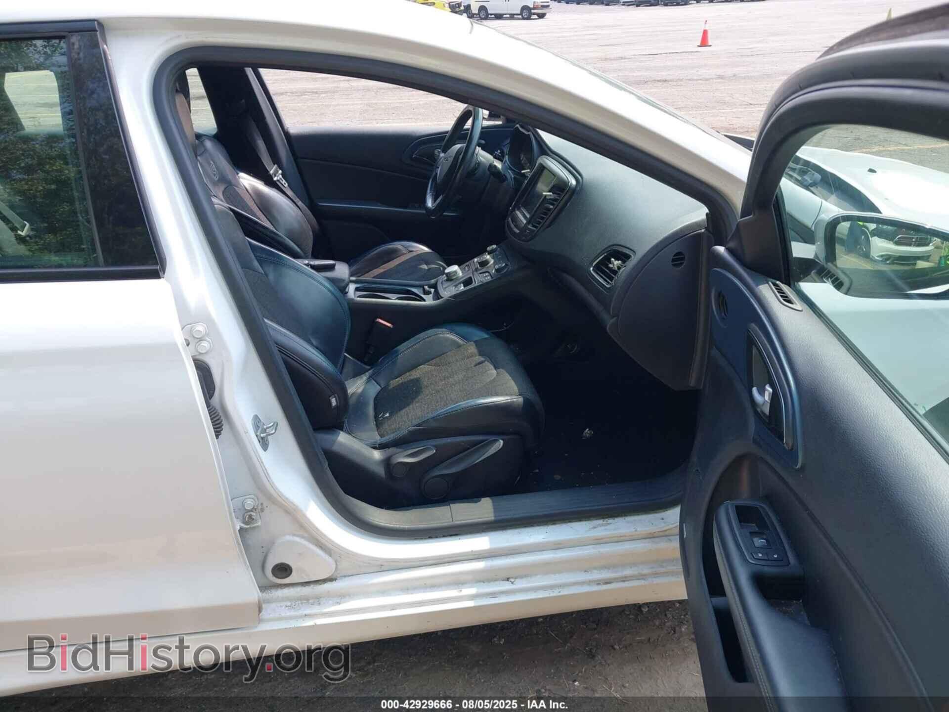 2015 CHRYSLER 200 - VIN: 1C3CCCBBXFN715694 - Фото 5