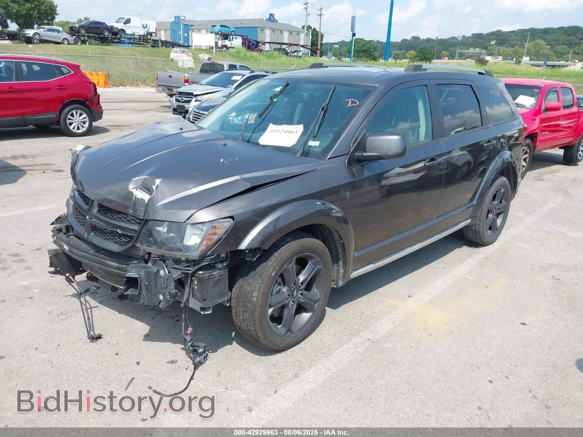 2020 DODGE JOURNEY - VIN: 3C4PDCGB9LT192554 - Фото 2