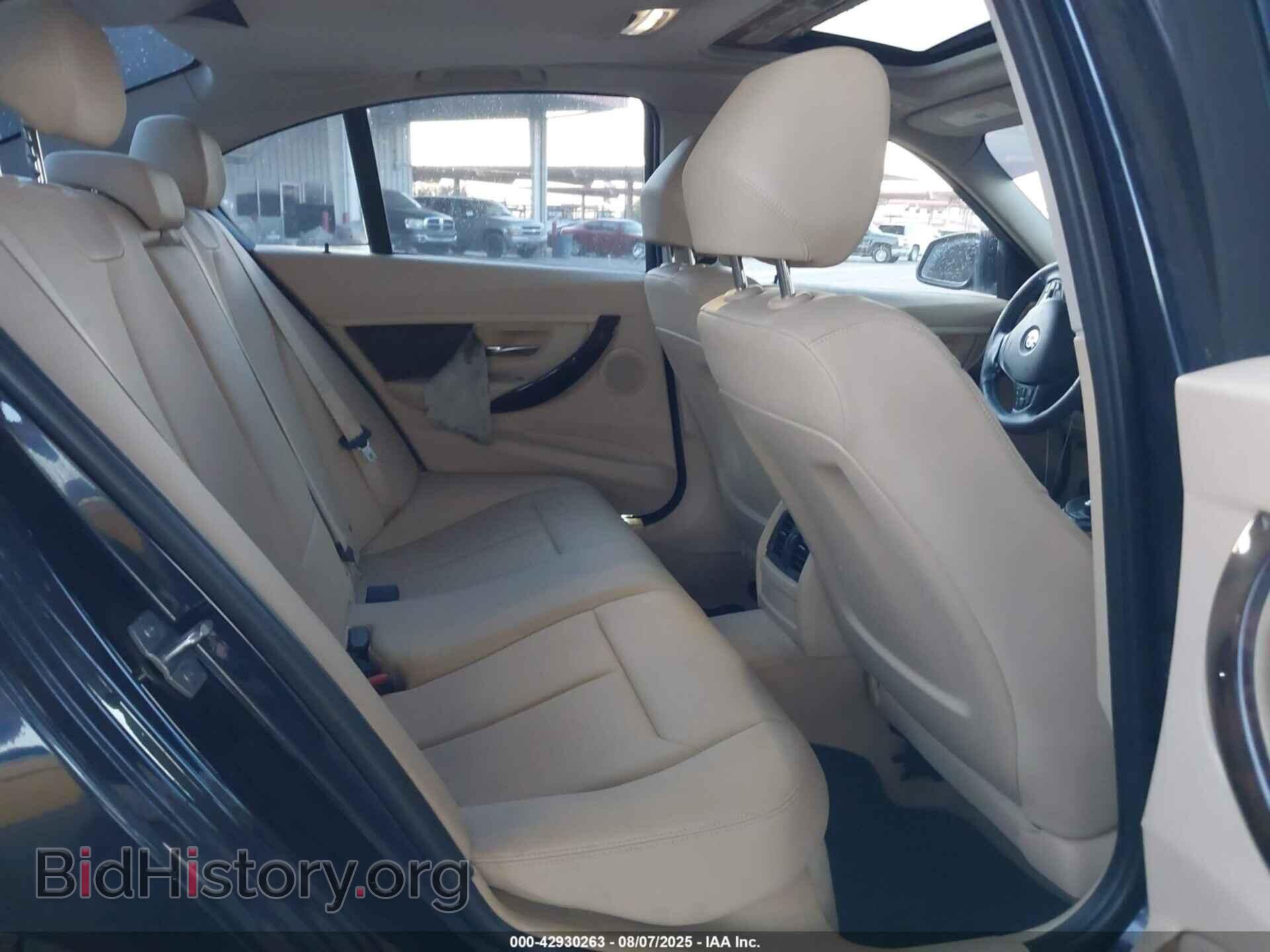 2014 BMW 320I - VIN: WBA3B1C55EP679165 - Фото 8