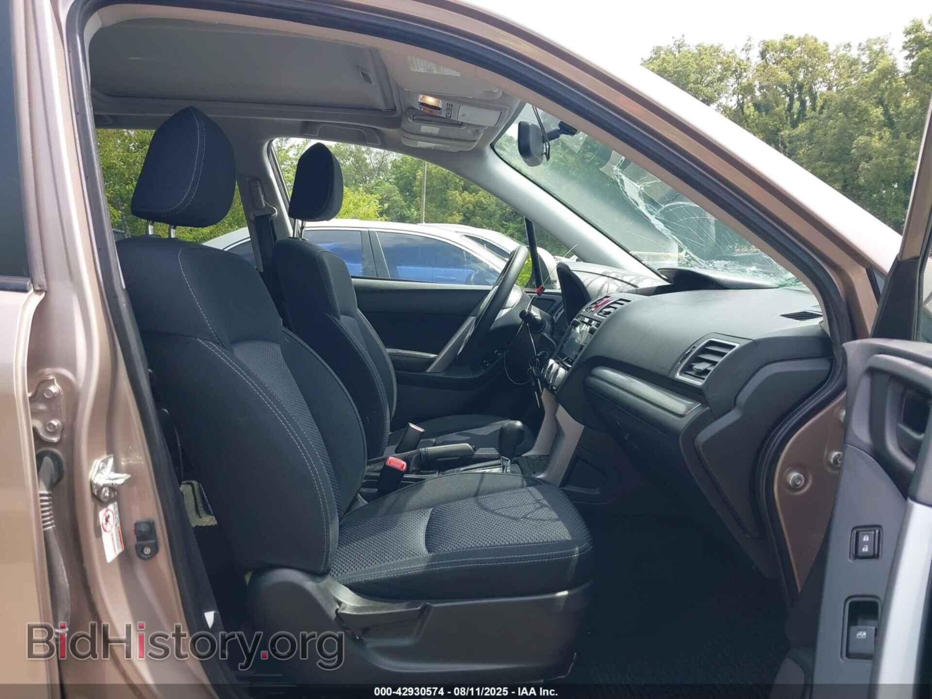 2016 SUBARU FORESTER - VIN: JF2SJADC2GH413499 - Фото 5