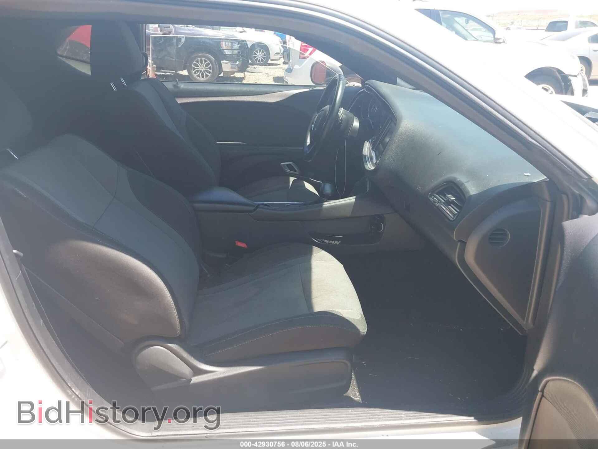 2016 DODGE CHALLENGER - VIN: 2C3CDZAG4GH201752 - Фото 5