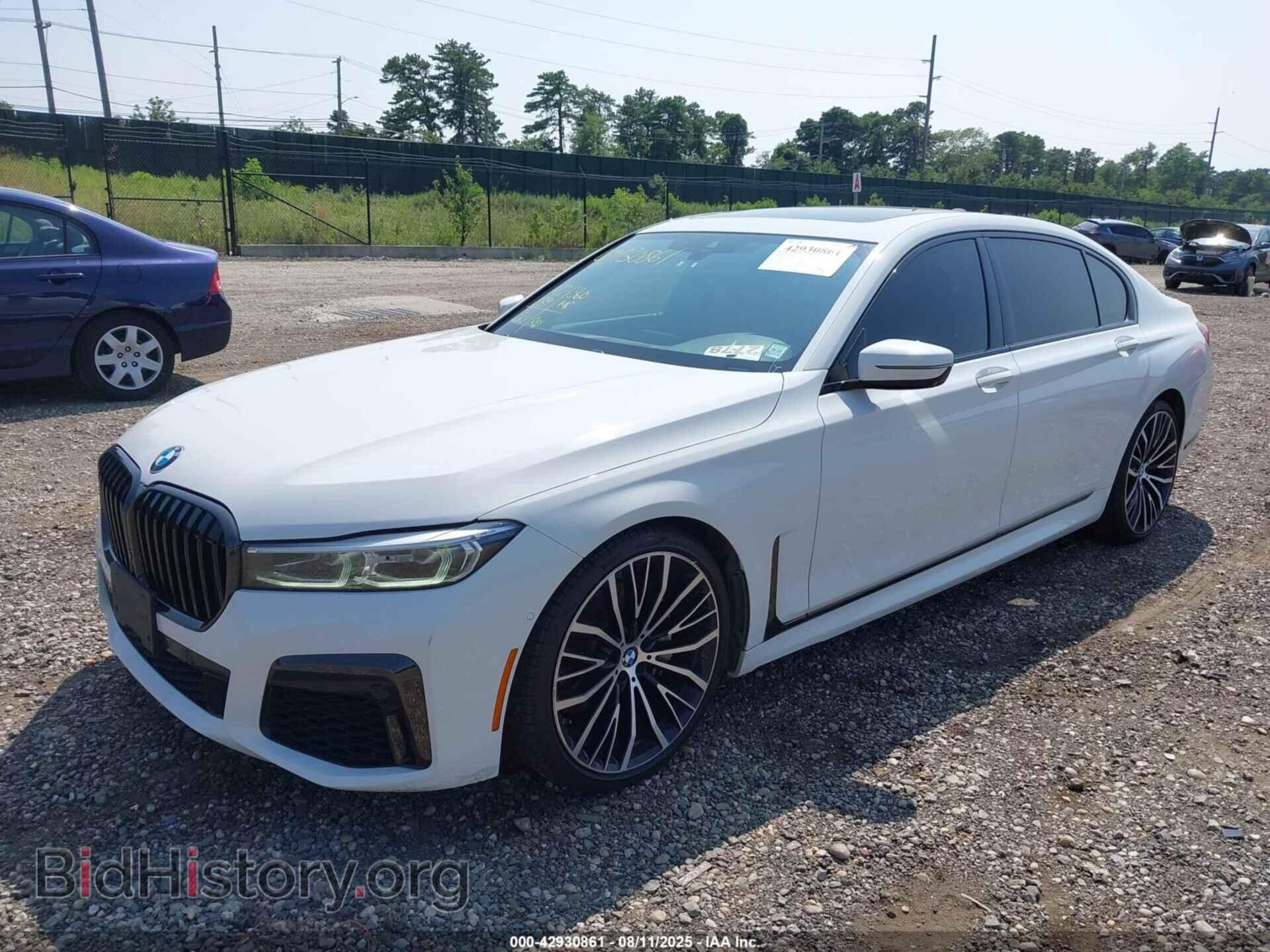 2020 BMW 740I - VIN: WBA7T2C0XLGL17418 - Фото 2