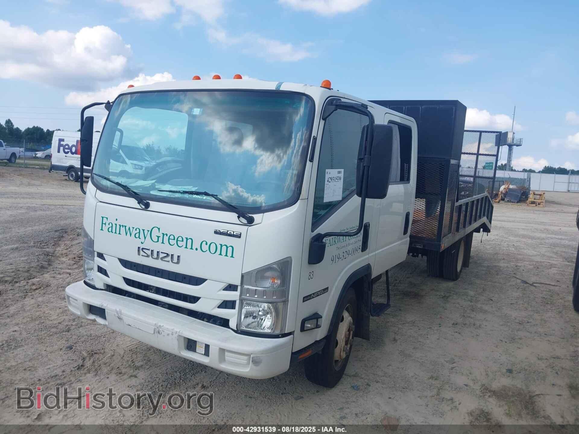 2018 ISUZU NPR HD - VIN: 54DC4J1B4JS808568 - Photo 2