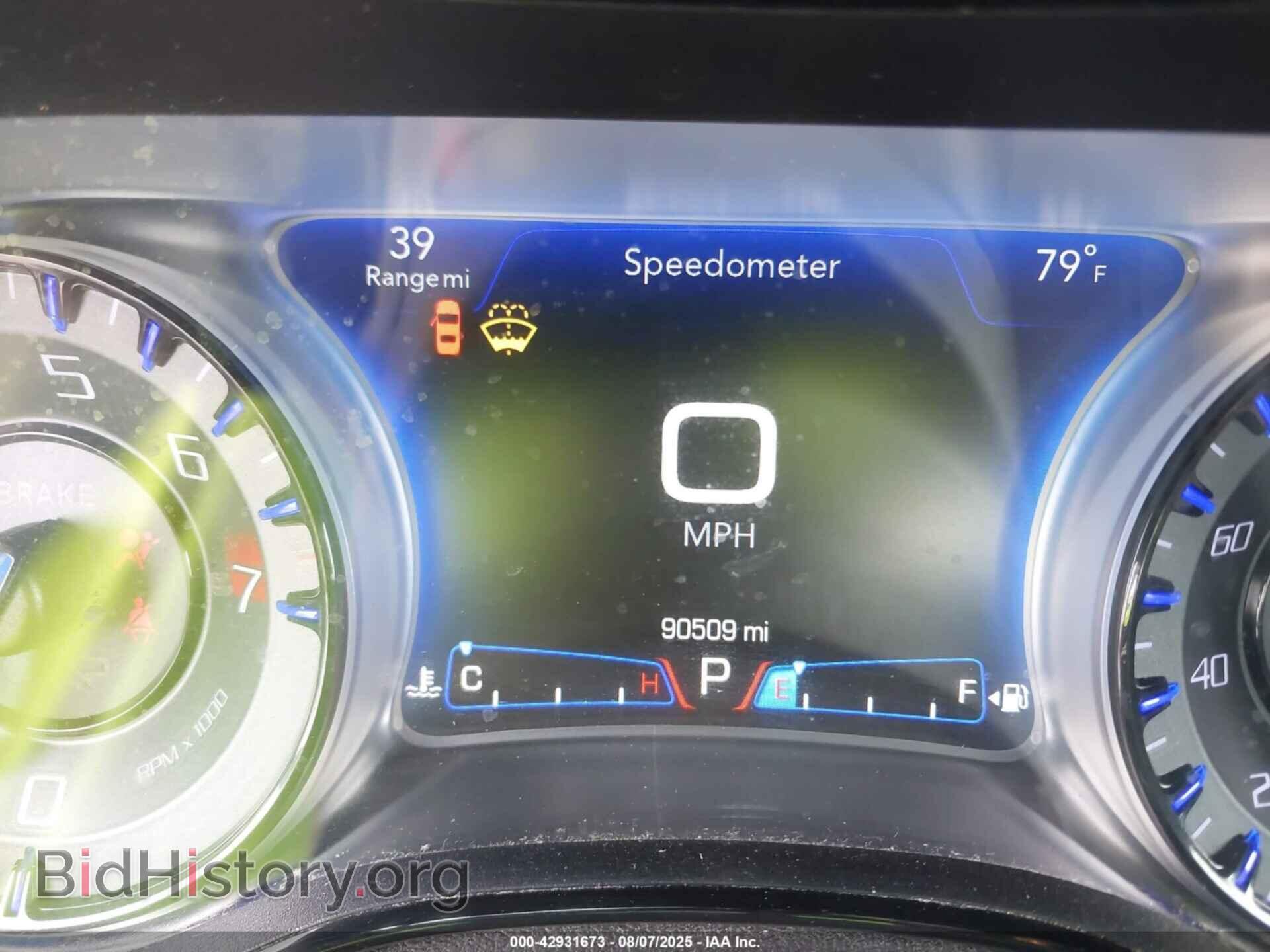 2017 CHRYSLER 300 - VIN: 2C3CCAGG4HH518945 - Фото 7