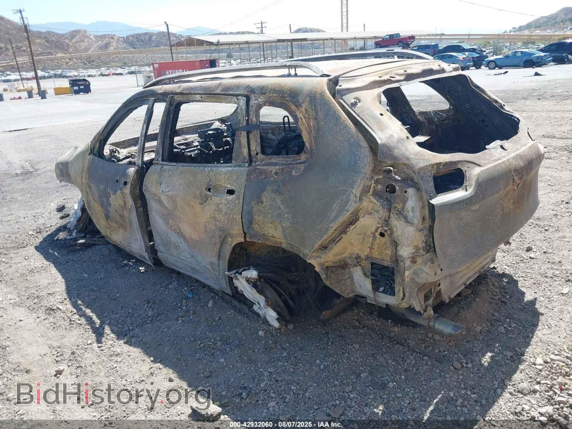 2016 JEEP CHEROKEE - VIN: 1C4PJMAB6GW183267 - Фото 3
