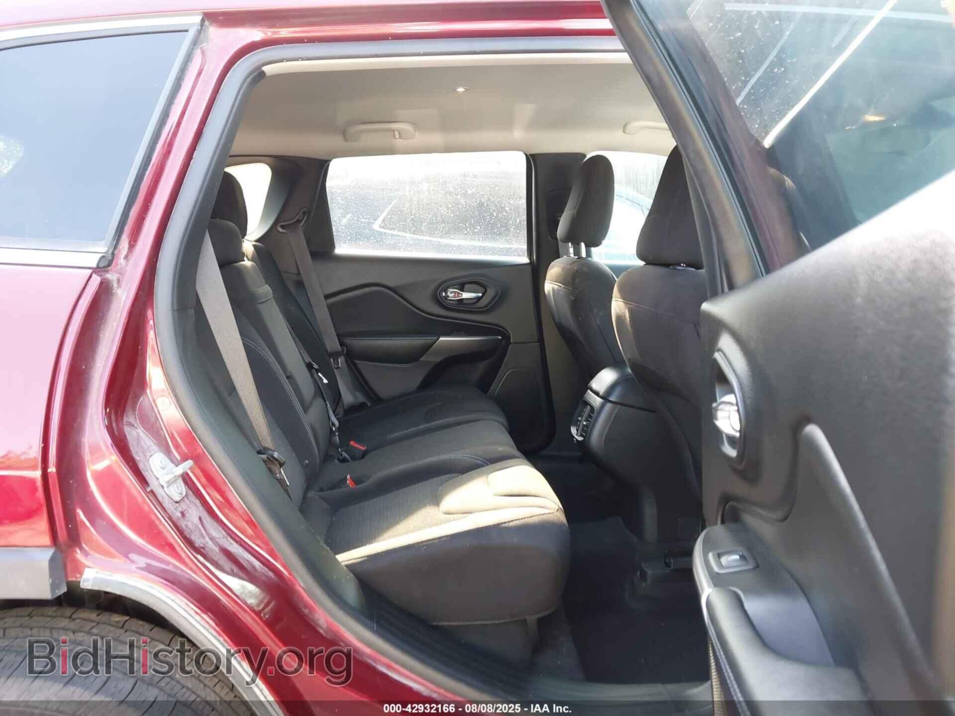 2019 JEEP CHEROKEE - VIN: 1C4PJMCB9KD281503 - Фото 8