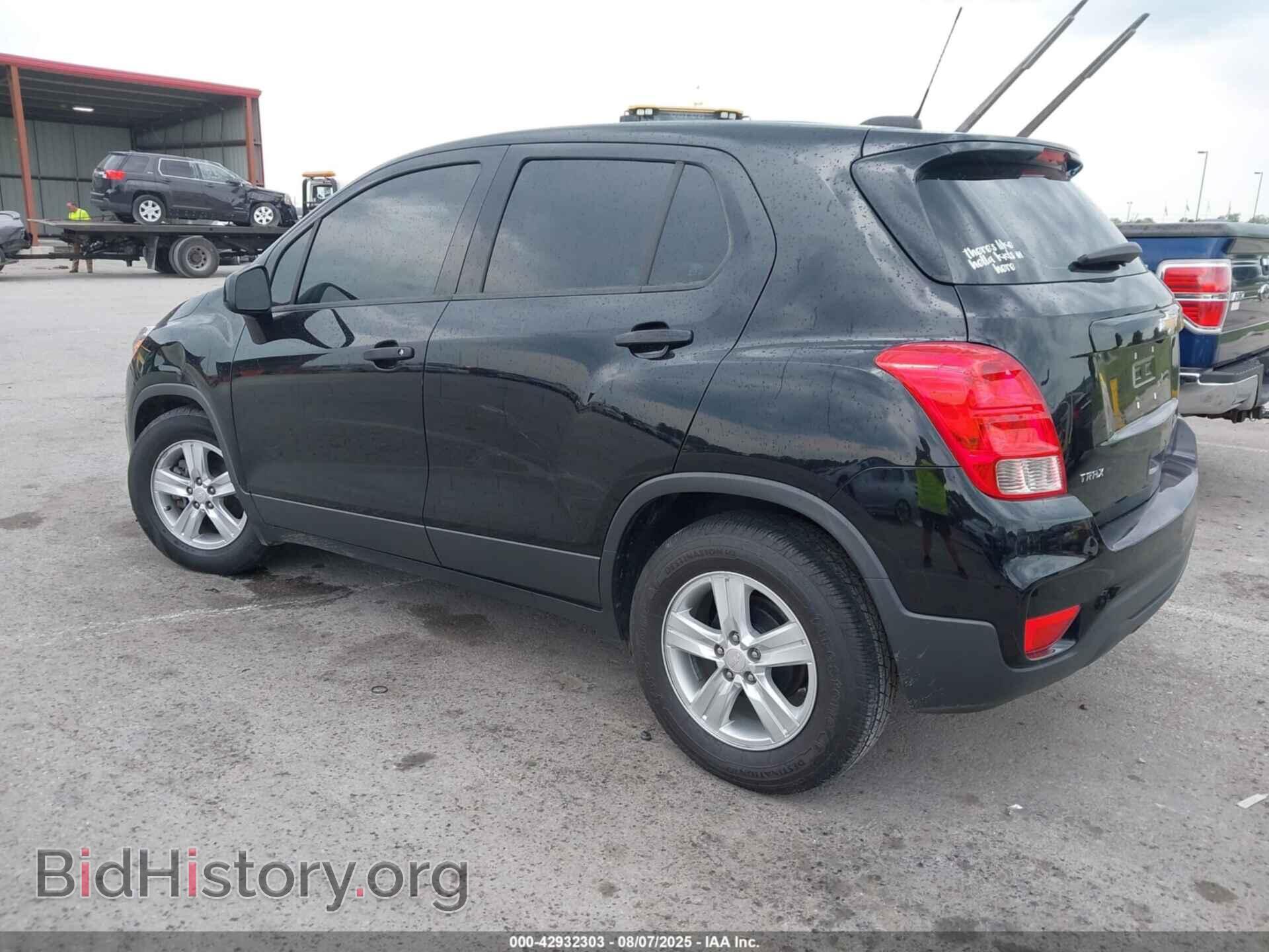 2019 CHEVROLET TRAX - VIN: 3GNCJKSB3KL394854 - Фото 3