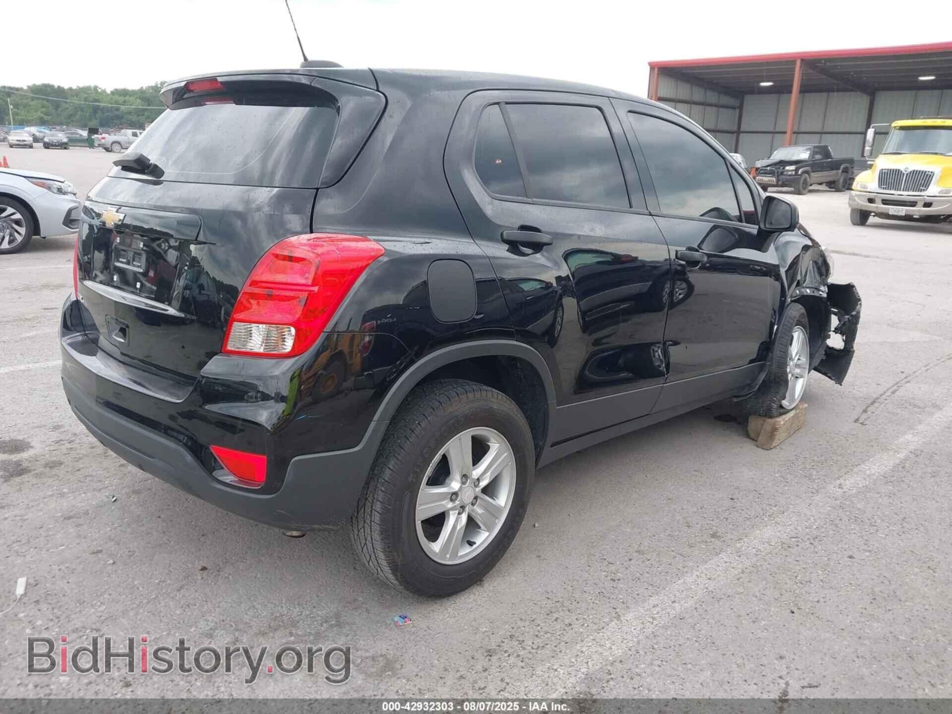 2019 CHEVROLET TRAX - VIN: 3GNCJKSB3KL394854 - Фото 4