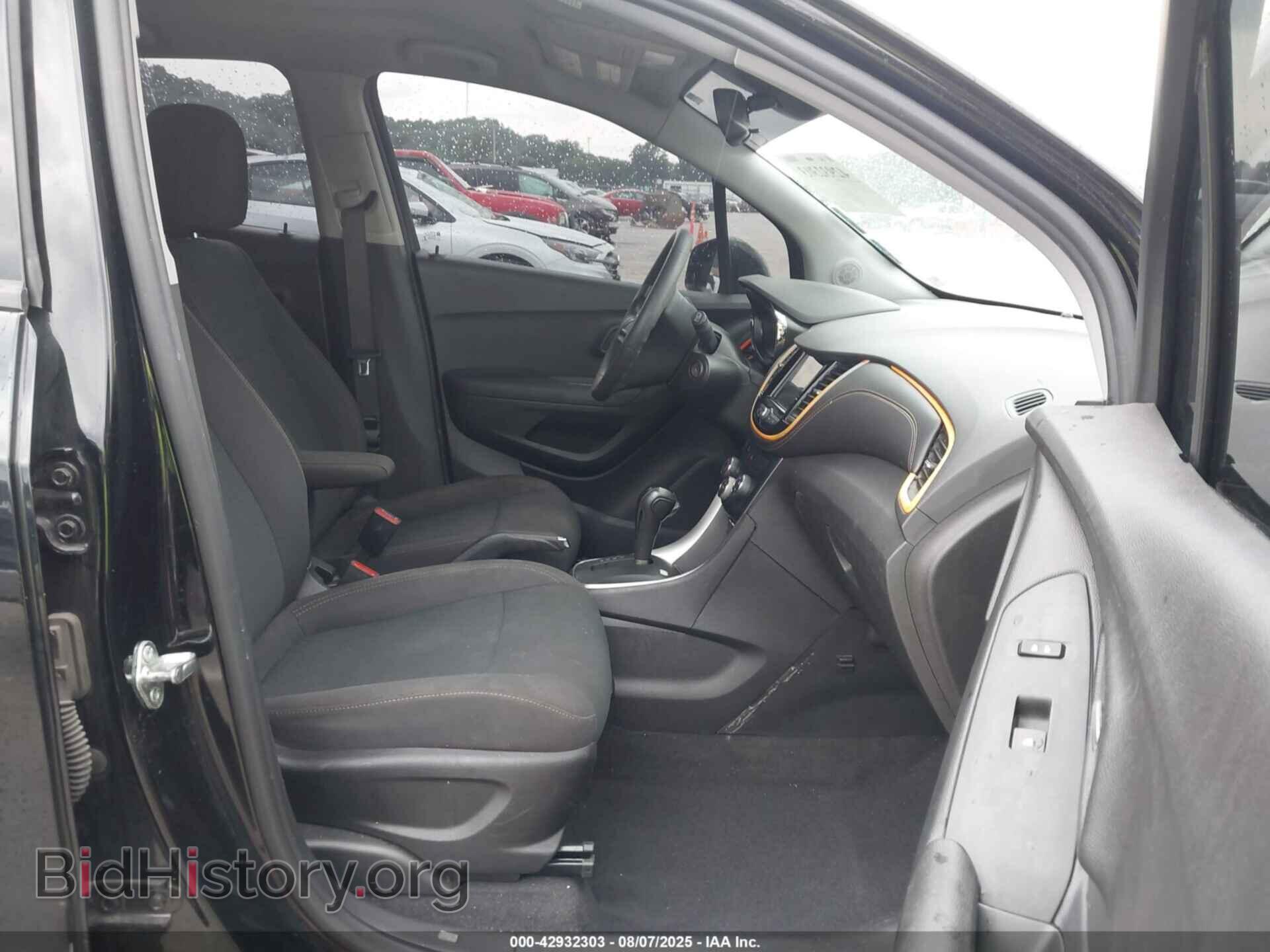 2019 CHEVROLET TRAX - VIN: 3GNCJKSB3KL394854 - Фото 5