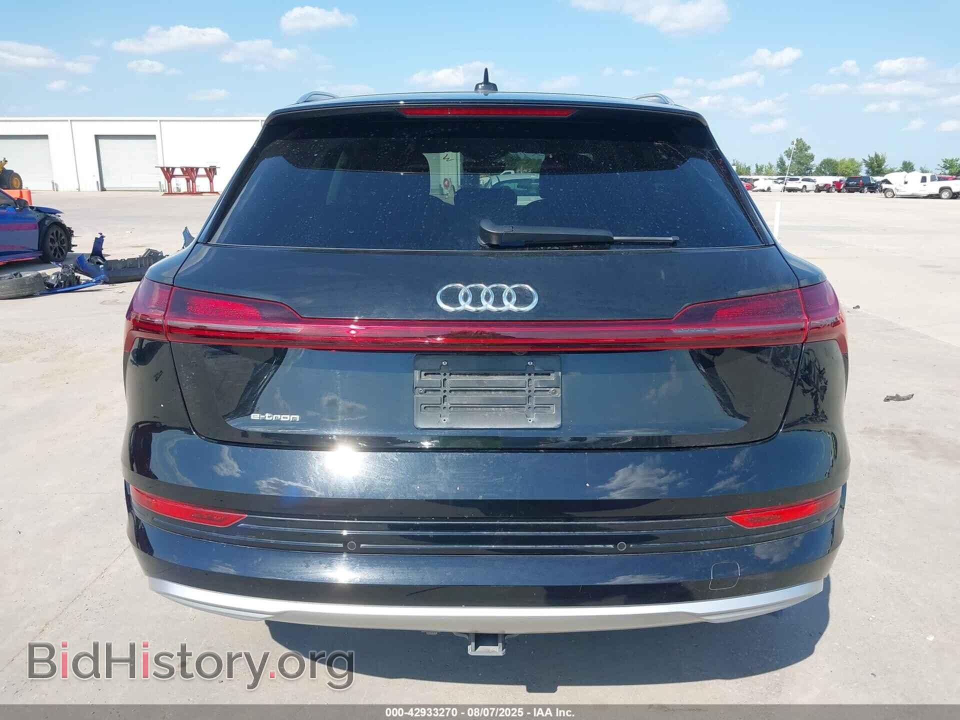2019 AUDI E-TRON - VIN: WA1LAAGE2KB023105 - Фото 17