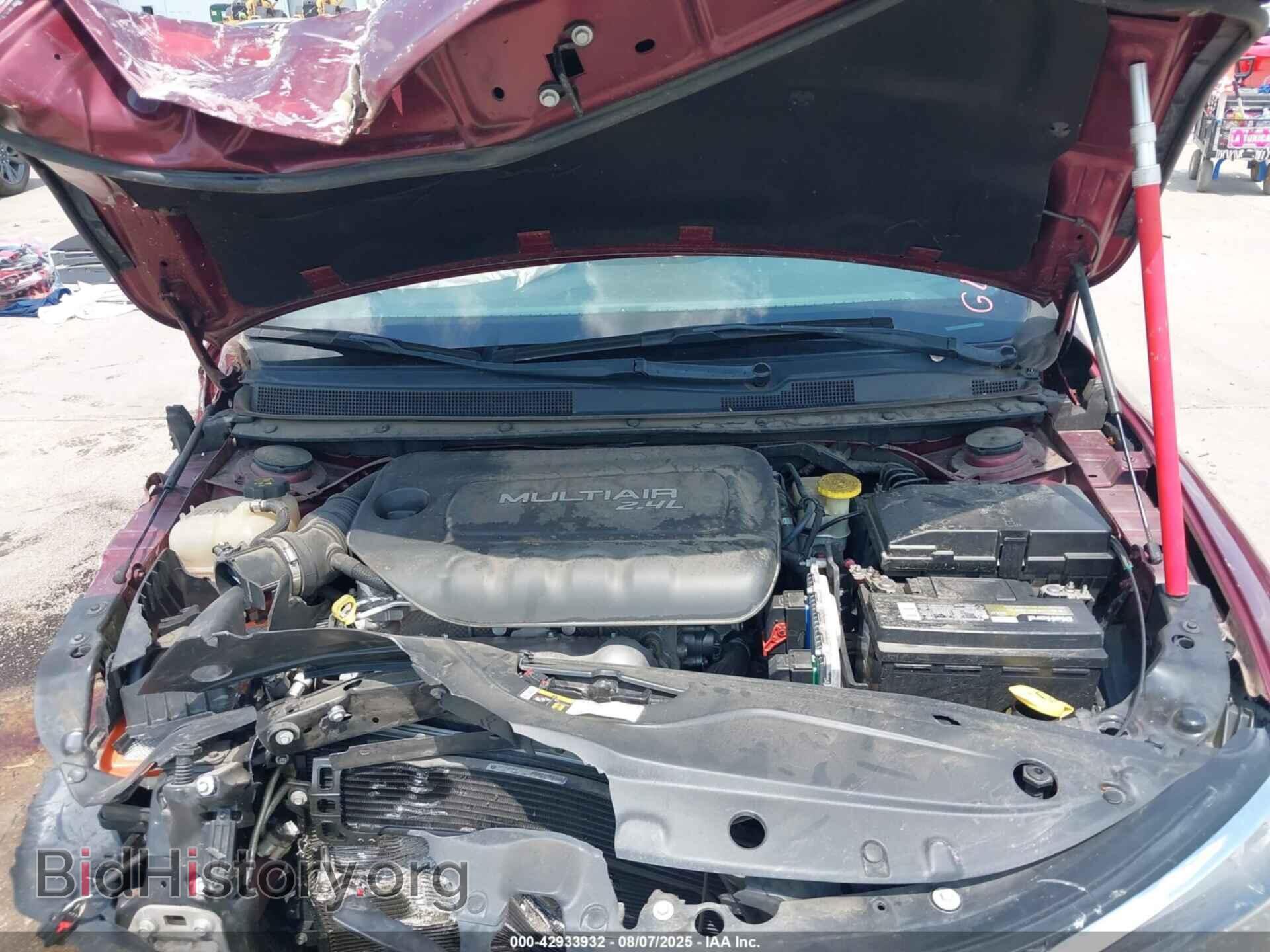 2016 CHRYSLER 200 - VIN: 1C3CCCAB2GN149663 - Фото 10