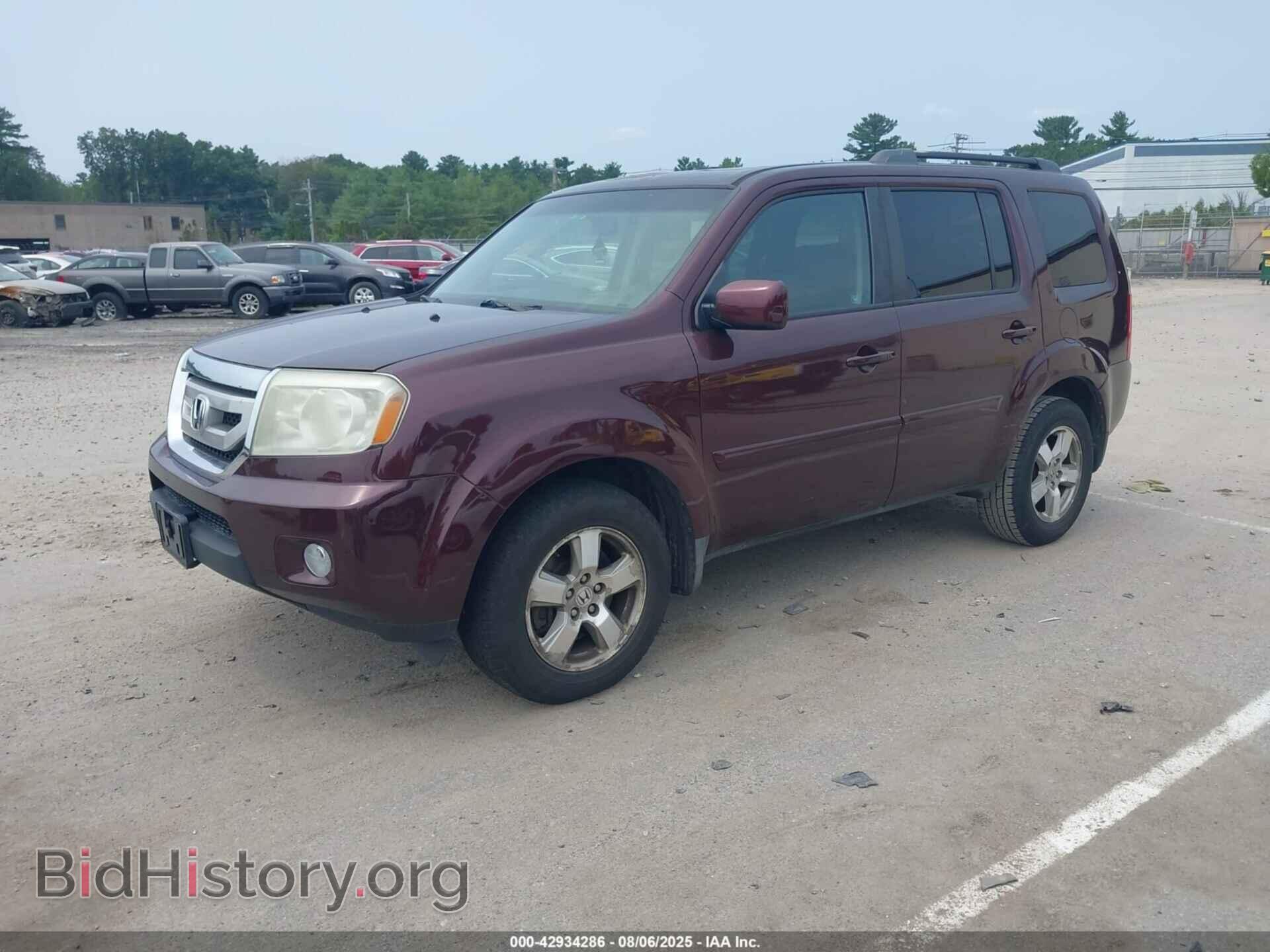 2011 HONDA PILOT - VIN: 5FNYF4H51BB004586 - Фото 2