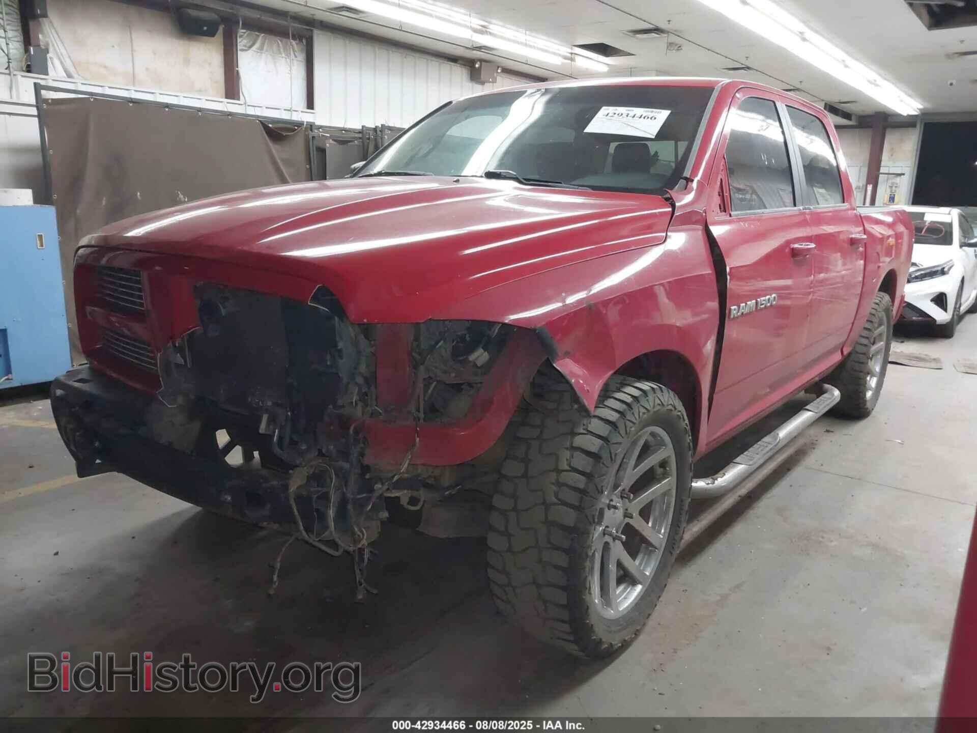 2011 RAM RAM 1500 - VIN: 1D7RB1CT5BS507986 - Фото 2
