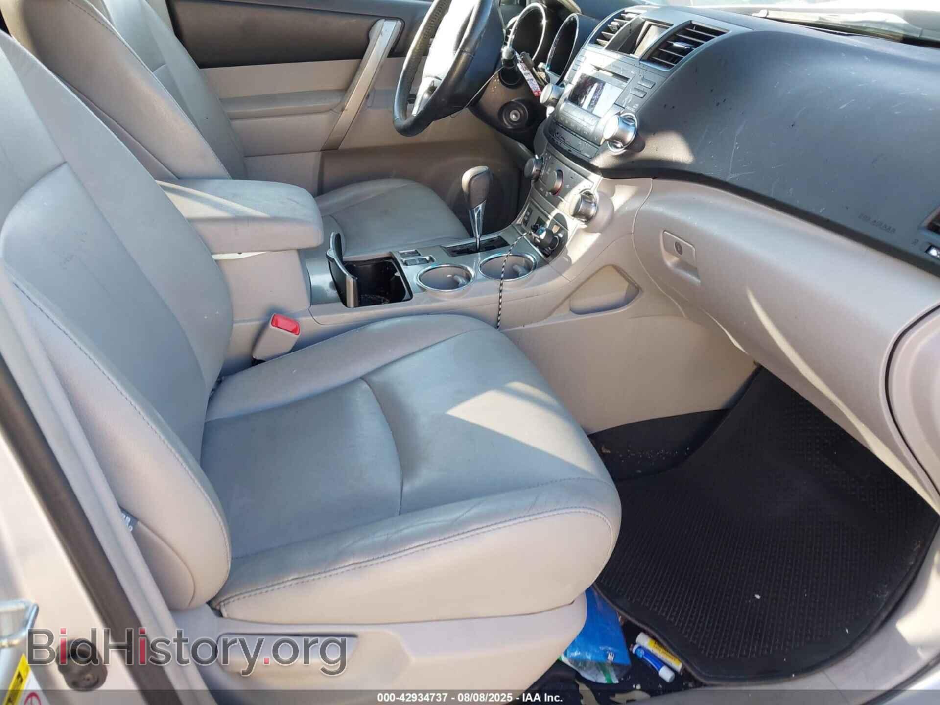 2011 TOYOTA HIGHLANDER - VIN: 5TDBK3EH7BS049201 - Фото 8