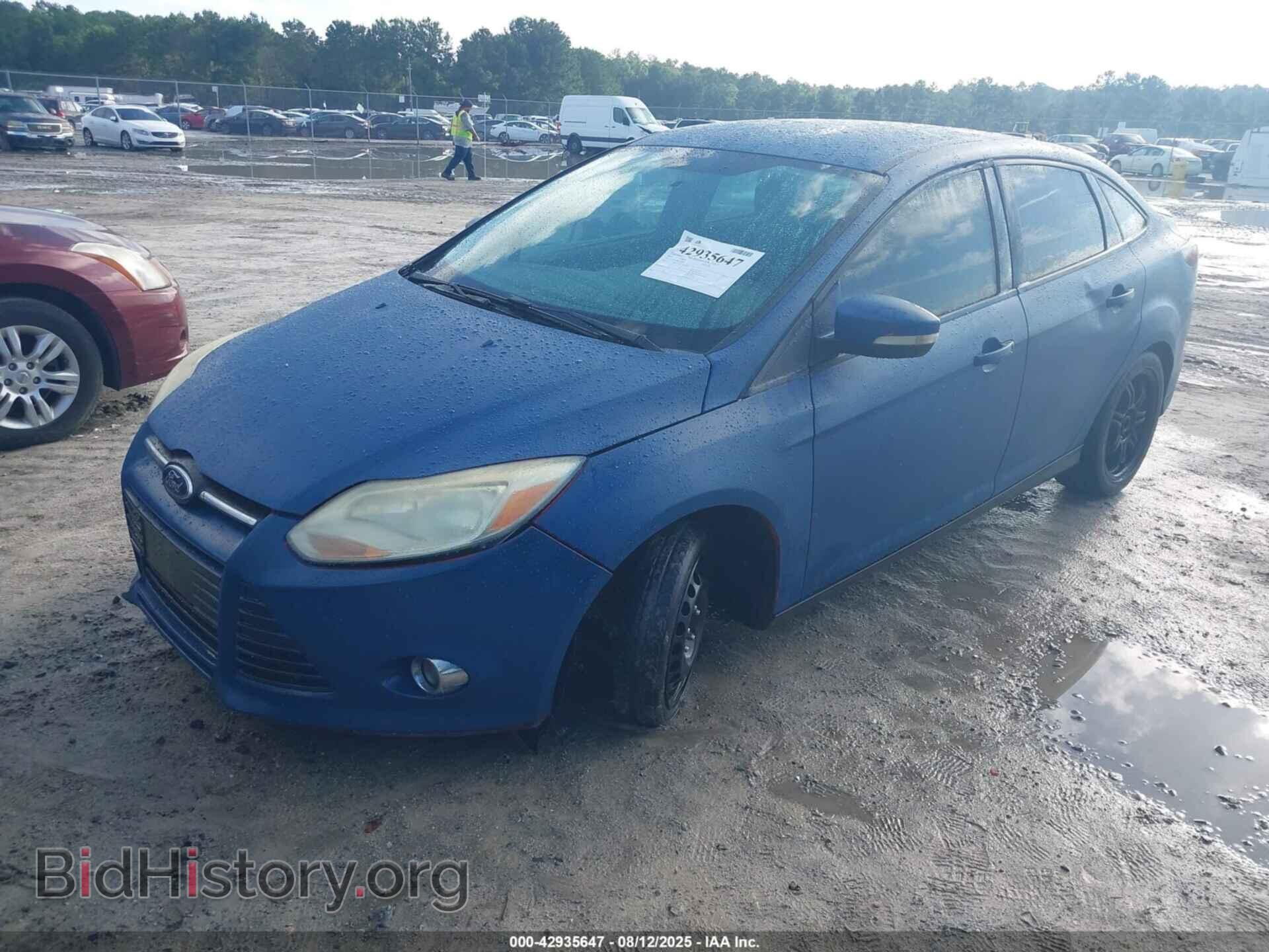 2012 FORD FOCUS - VIN: 1FAHP3F28CL365818 - Photo 2