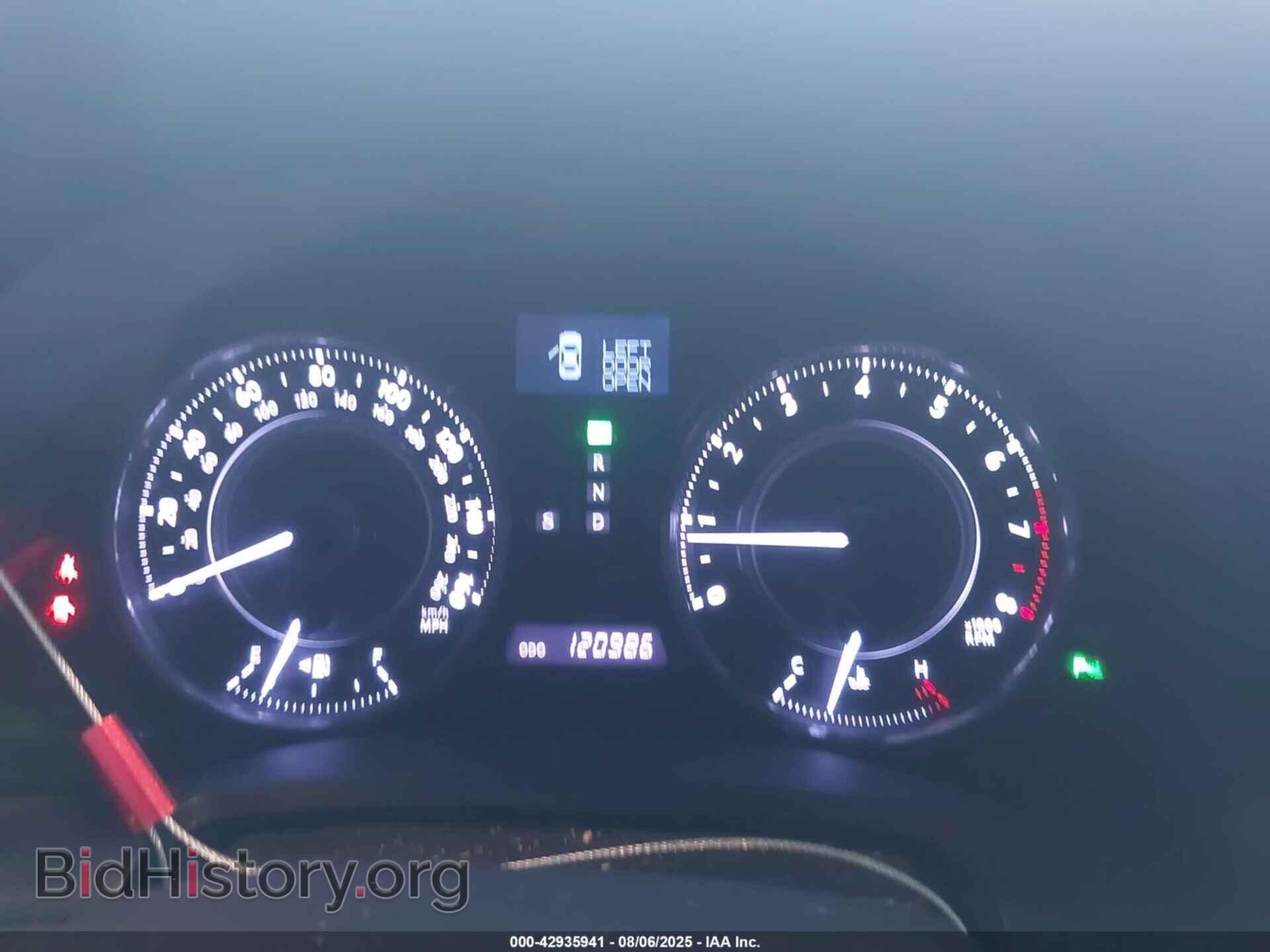 2011 LEXUS IS 250C - VIN: JTHFF2C21B2516231 - Фото 7