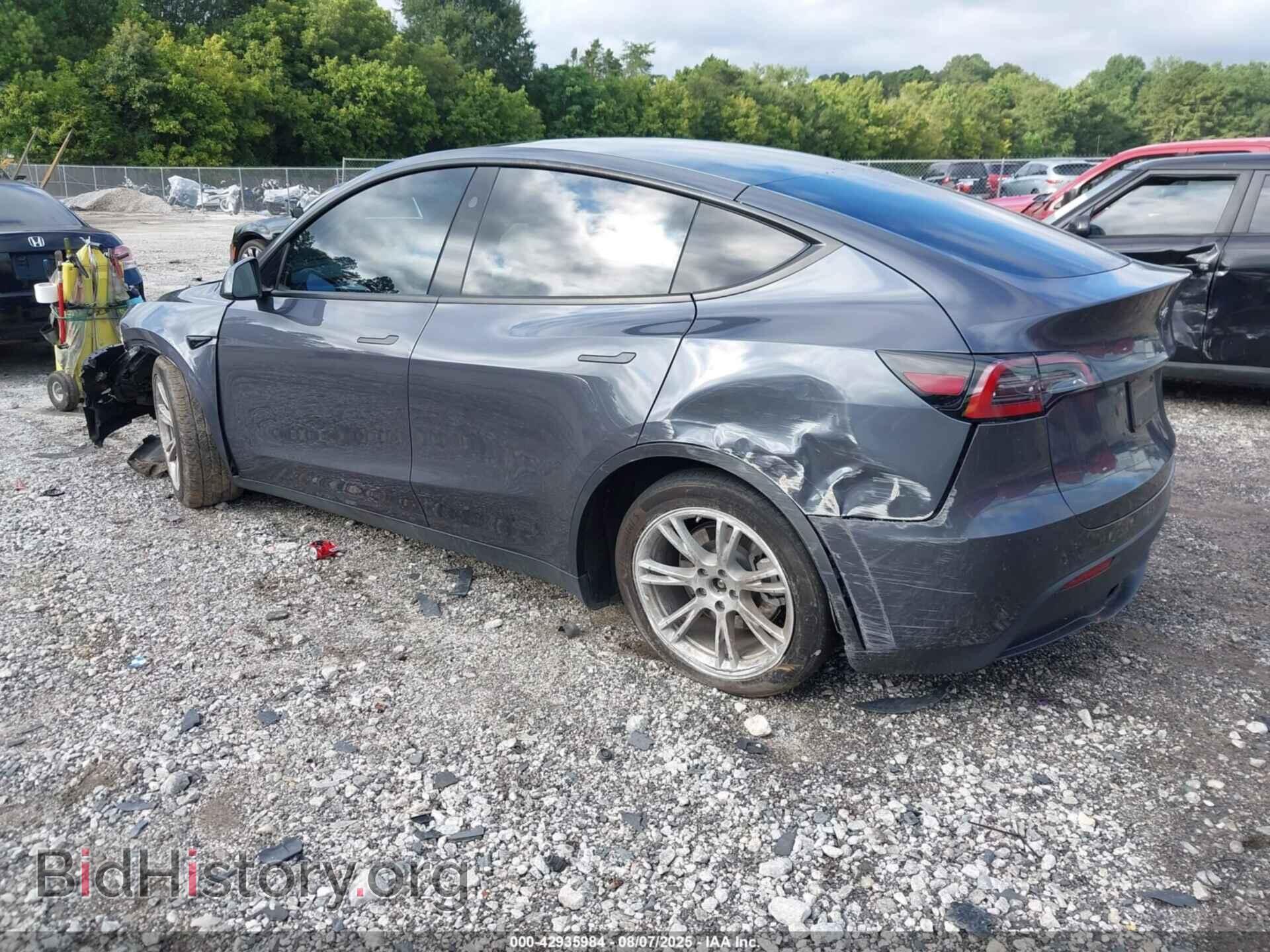 2023 TESLA MODEL Y - VIN: 7SAYGDED2PF940784 - Фото 3