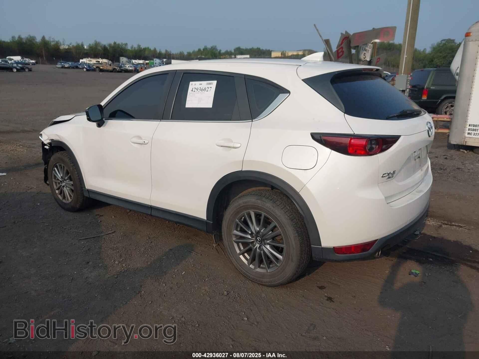 2017 MAZDA CX-5 - VIN: JM3KFBBLXH0135922 - Фото 3