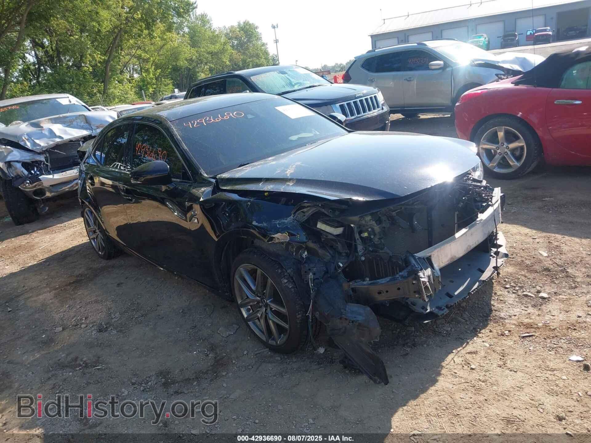 2017 LEXUS IS 300 - VIN: JTHCM1D26H5020382 - Фото 6
