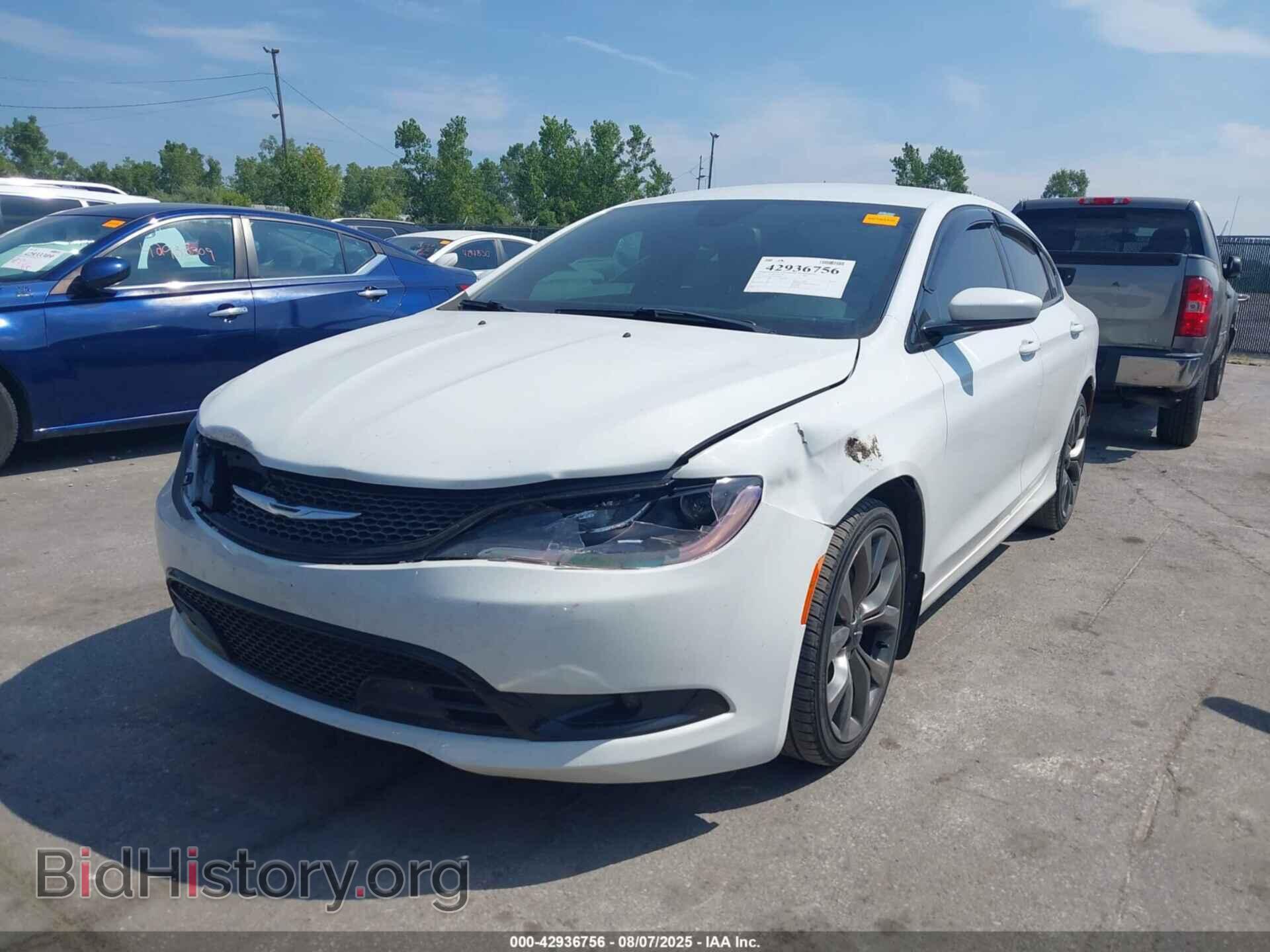 2015 CHRYSLER 200 - VIN: 1C3CCCBG2FN572834 - Фото 2