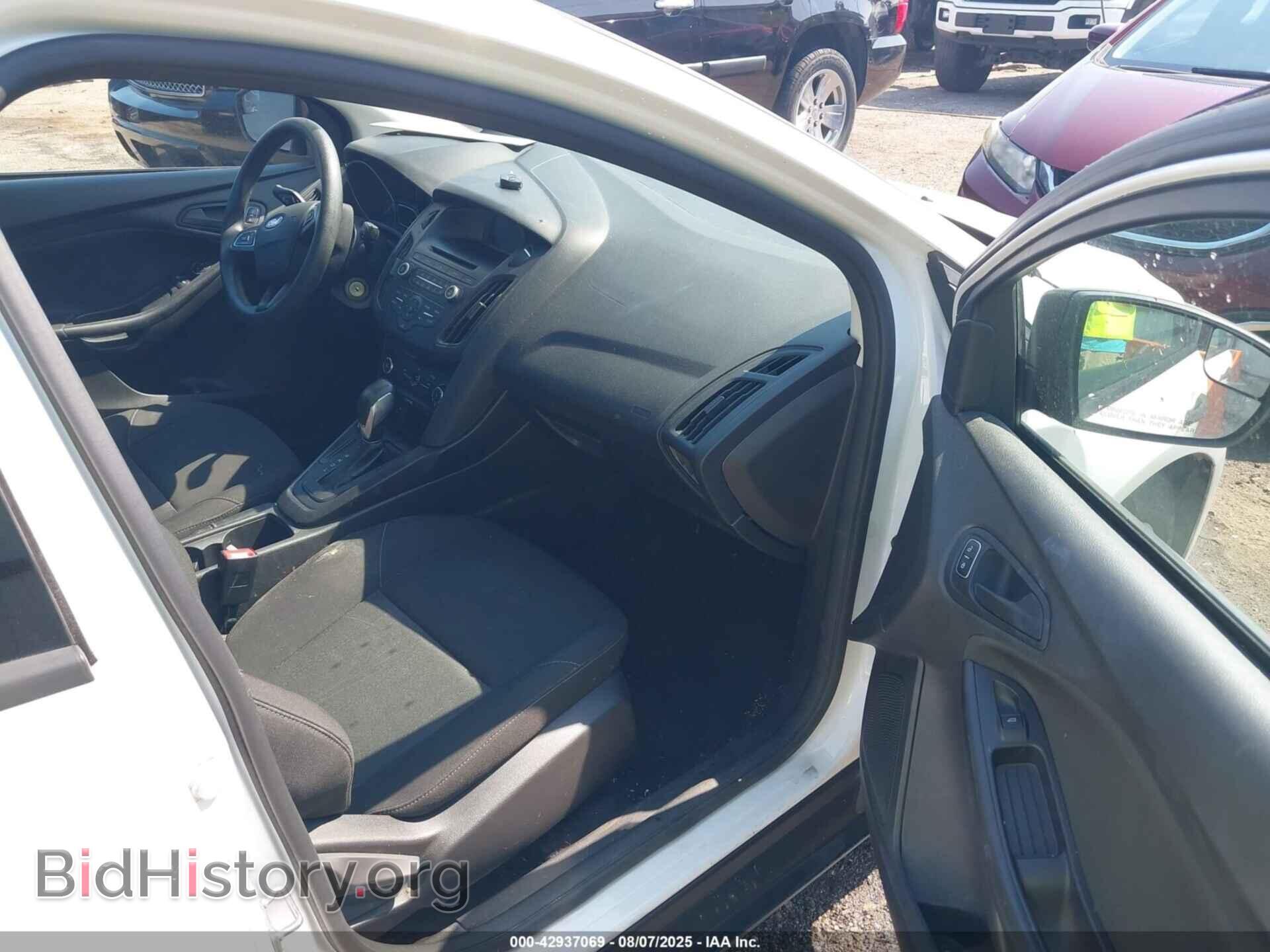 2017 FORD FOCUS - VIN: 1FADP3E2XHL306261 - Фото 5