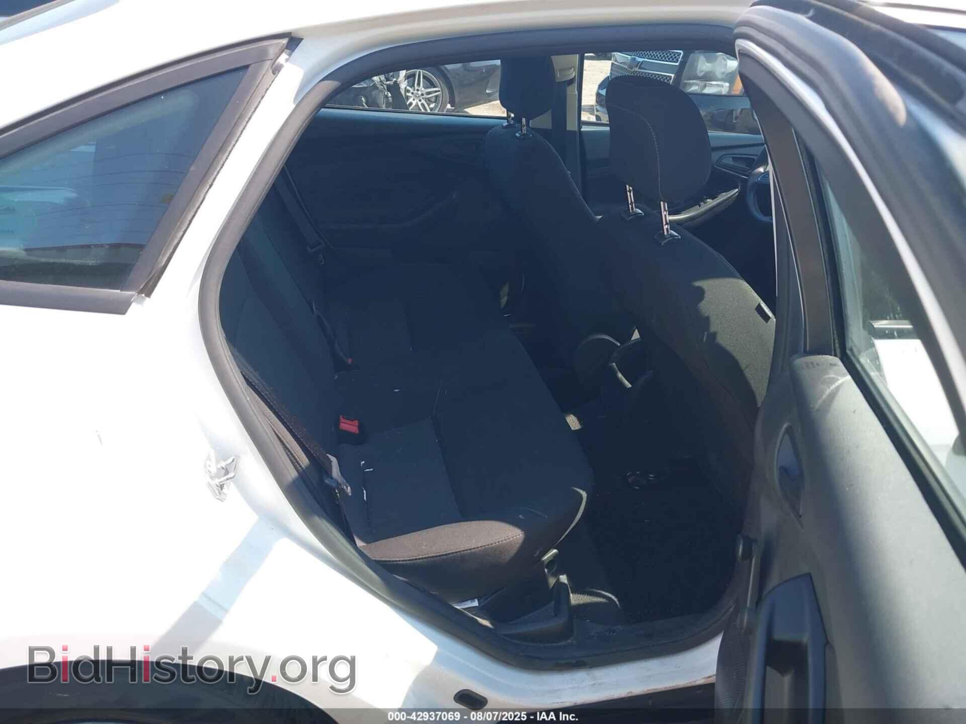 2017 FORD FOCUS - VIN: 1FADP3E2XHL306261 - Фото 8