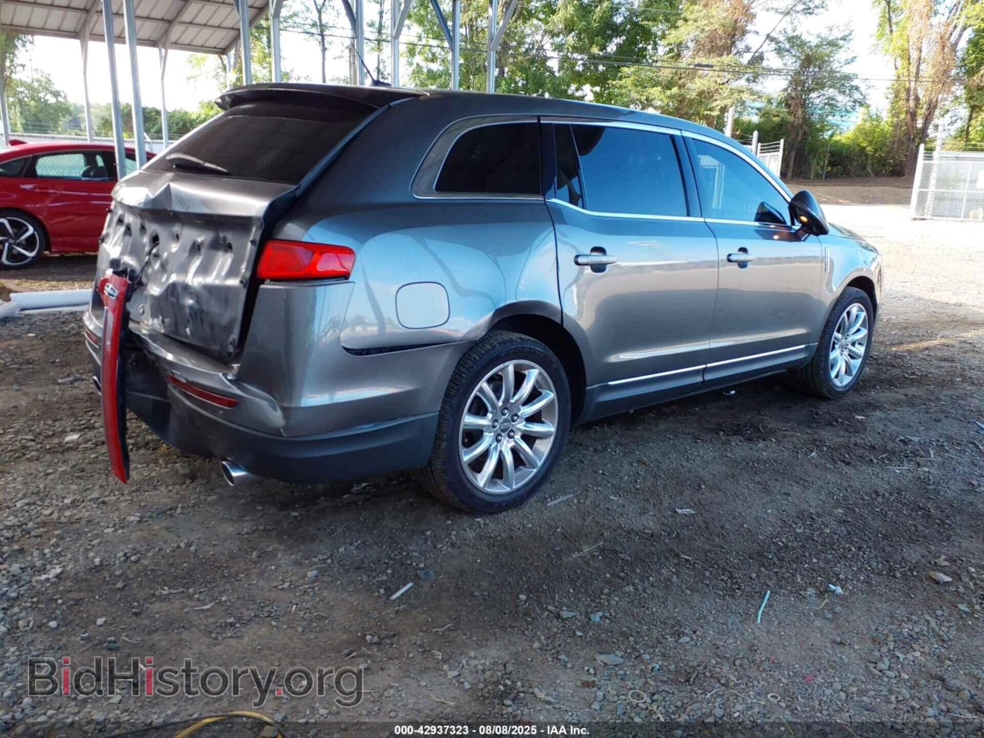 2010 LINCOLN MKT - VIN: 2LMHJ5AR9ABJ17246 - Фото 4