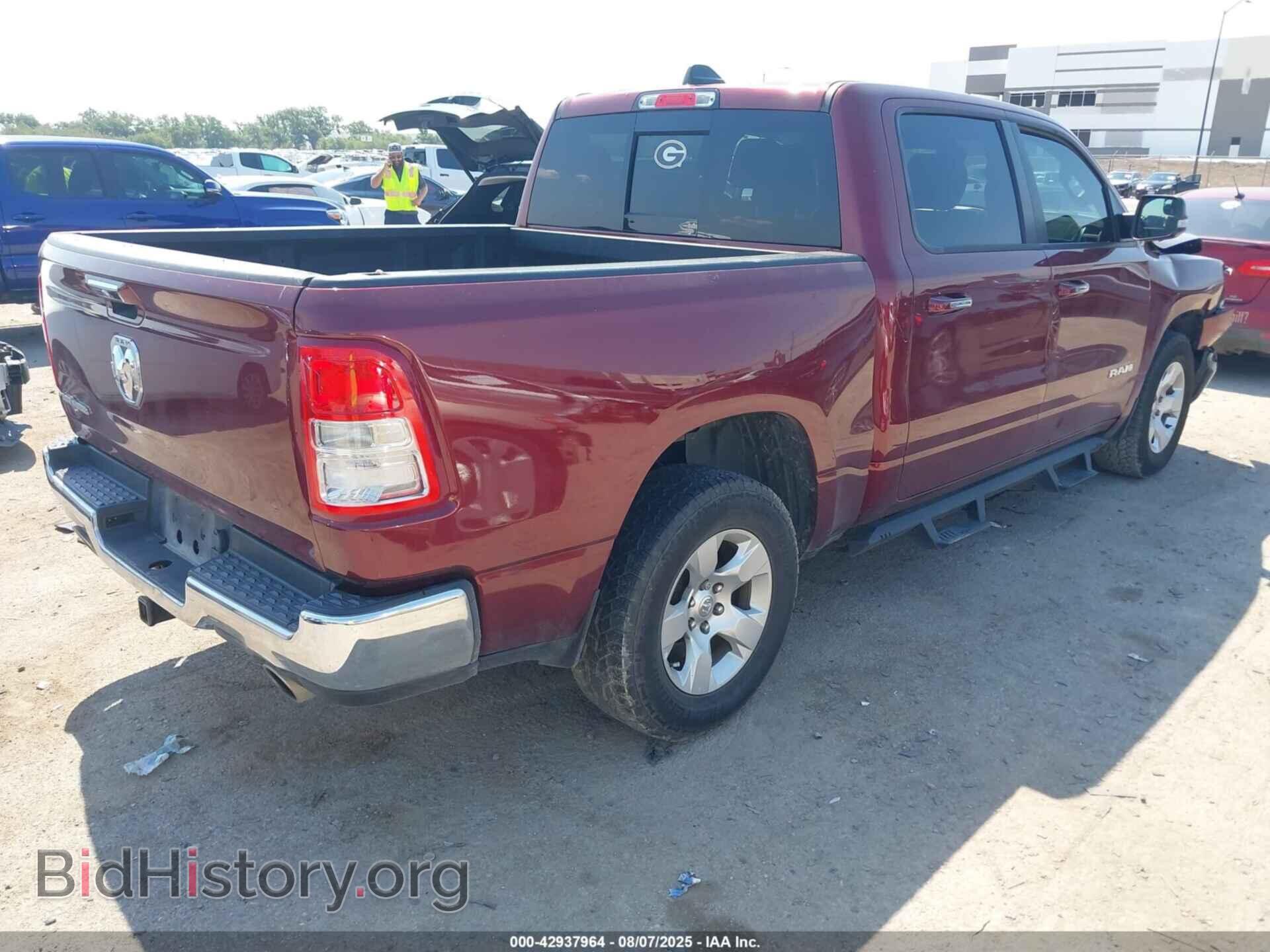 2019 RAM 1500 - VIN: 1C6RREFT9KN828749 - Фото 4