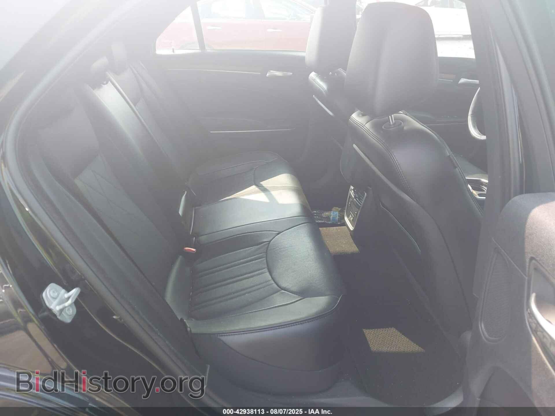 2016 CHRYSLER 300C - VIN: 2C3CCASG9GH208523 - Фото 8