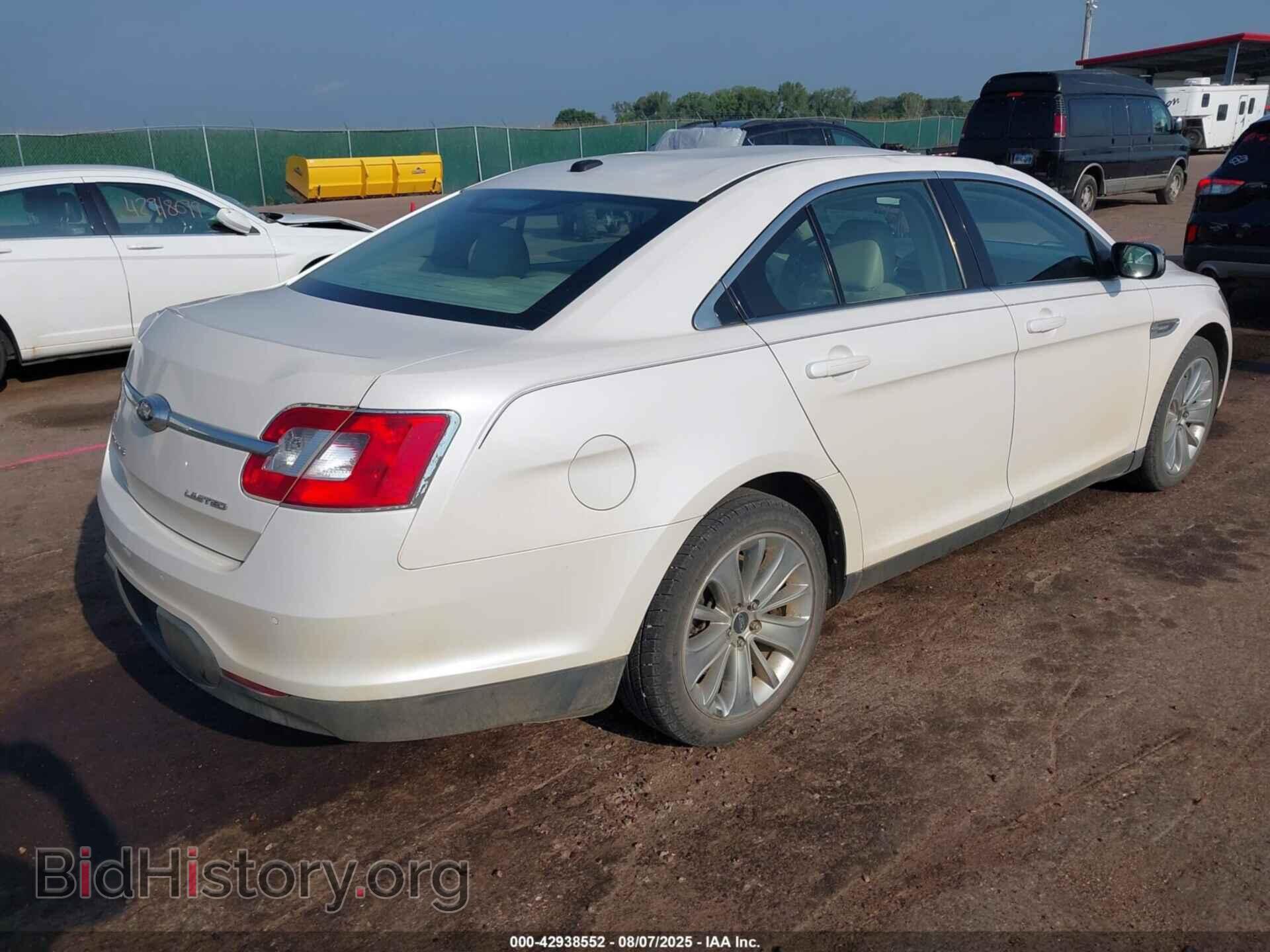 2011 FORD TAURUS - VIN: 1FAHP2FW1BG187044 - Фото 4