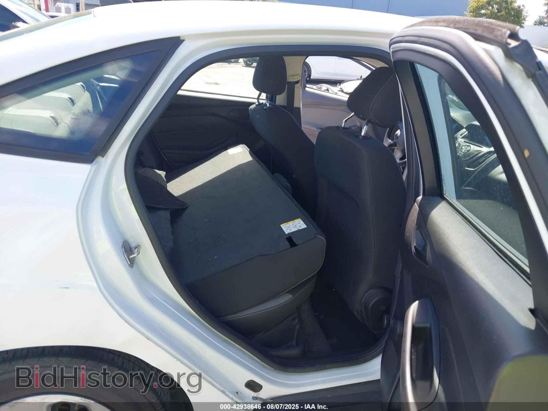 2012 FORD FOCUS - VIN: 1FAHP3E20CL262992 - Photo 8