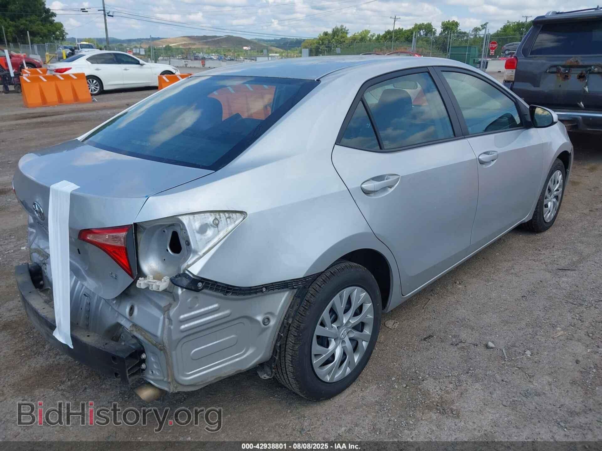 2017 TOYOTA COROLLA - VIN: 5YFBURHE2HP571332 - Фото 4