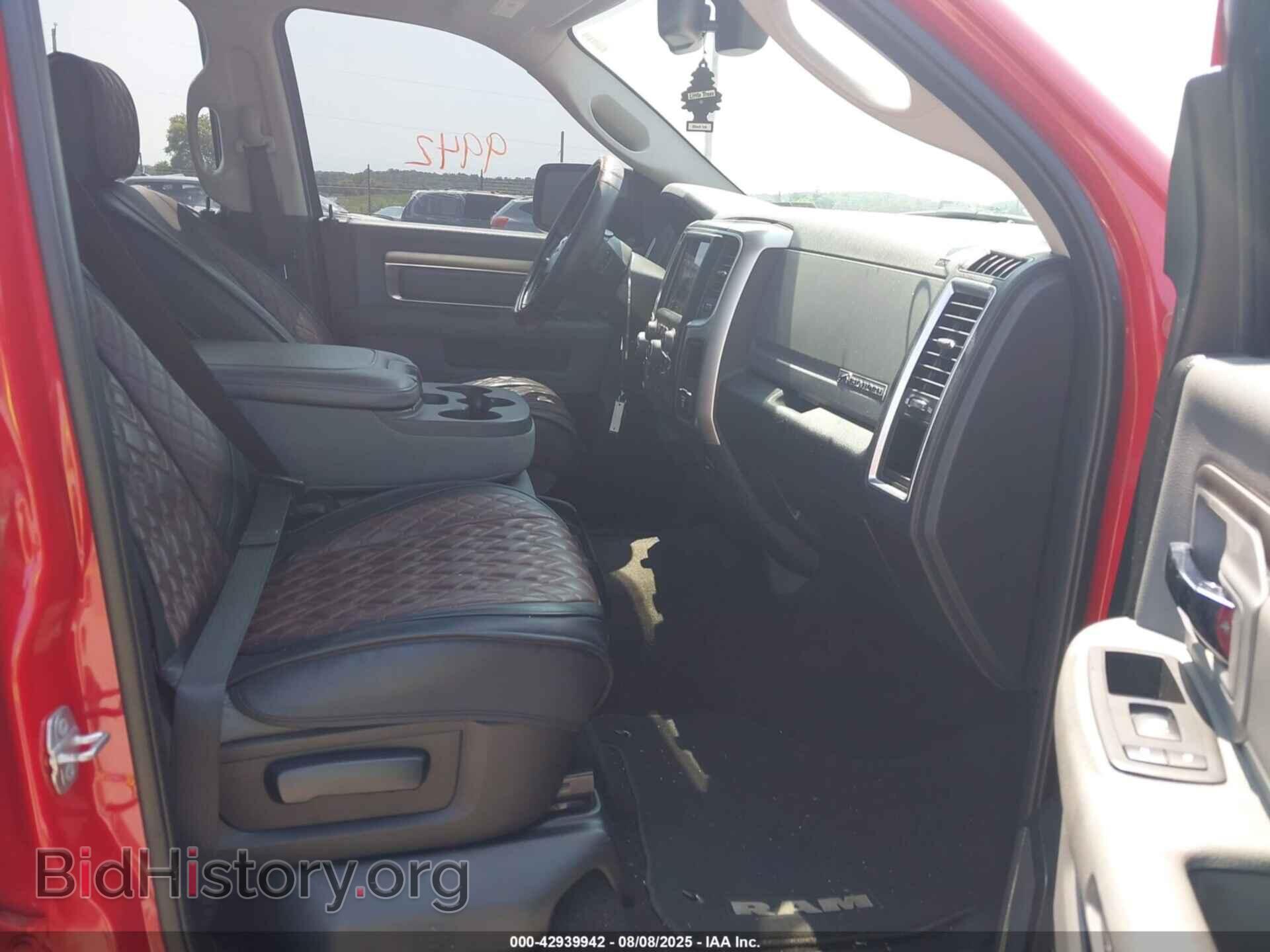 2018 RAM 1500 - VIN: 1C6RR7TT8JS127779 - Фото 5