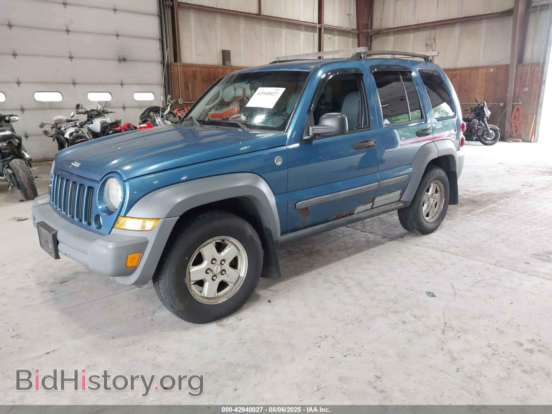 2006 JEEP LIBERTY - VIN: 1J4GL48K76W105296 - Фото 2