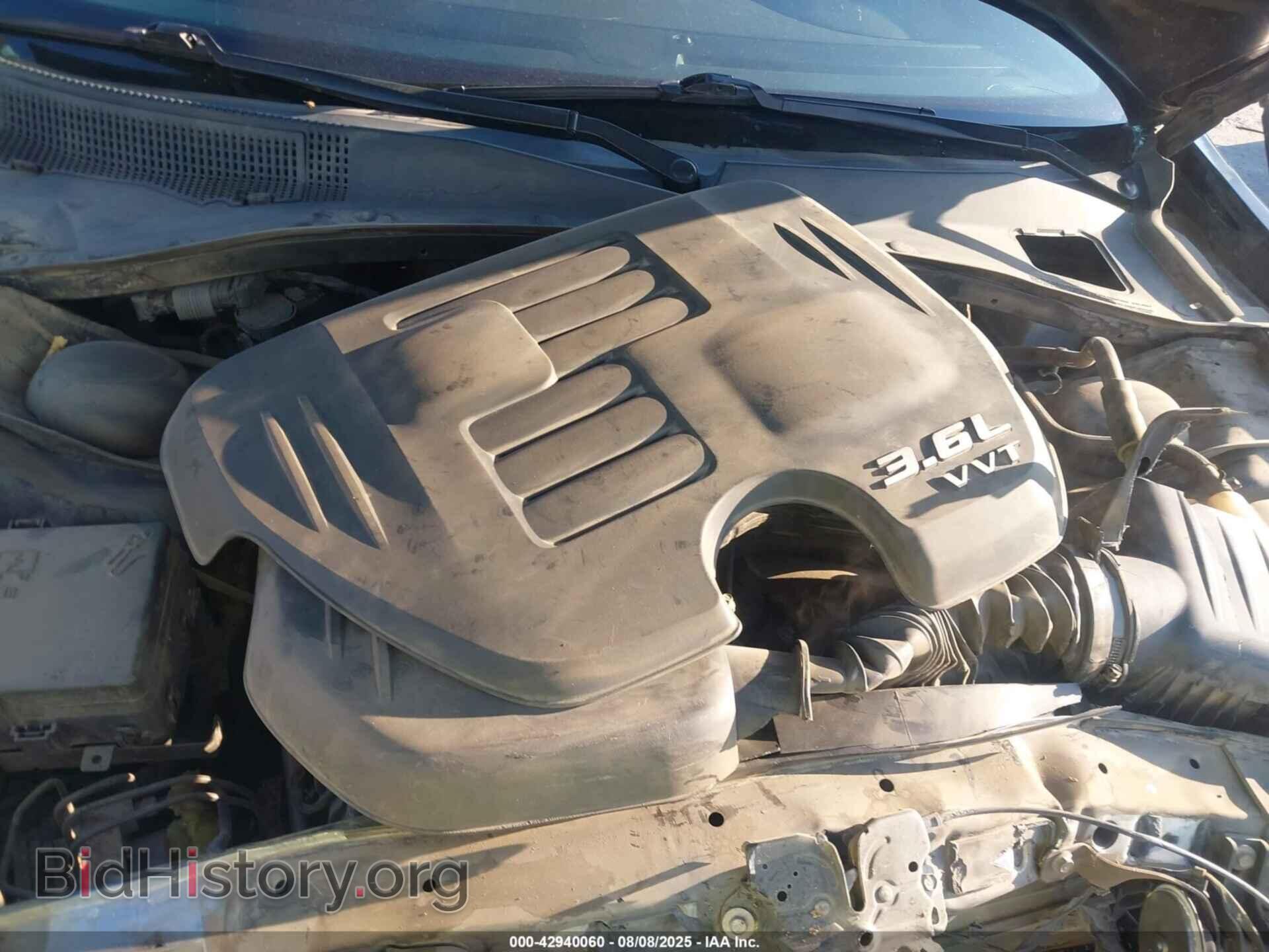 2019 CHRYSLER 300 - VIN: 2C3CCAAG3KH580983 - Фото 10