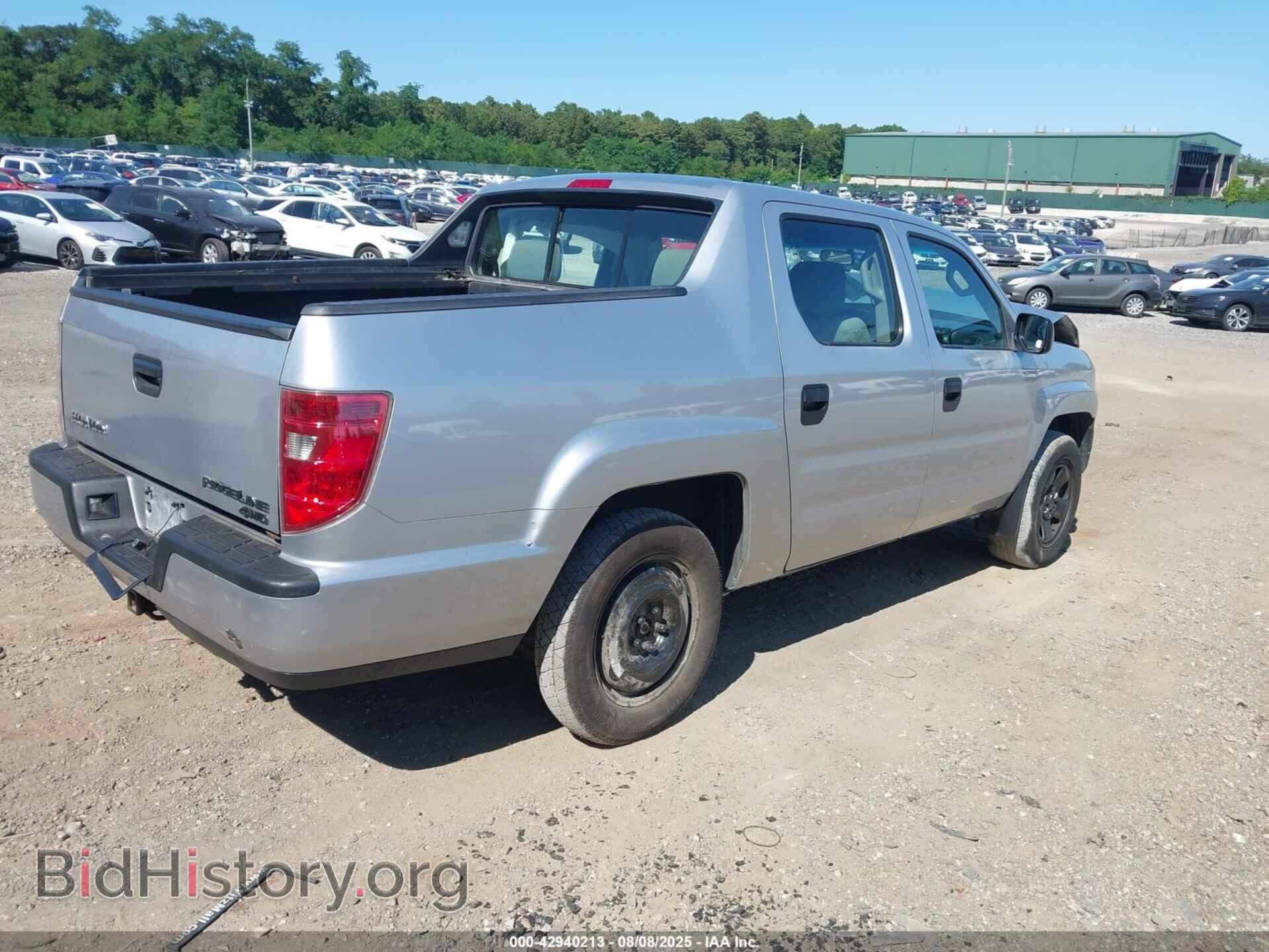 2011 HONDA RIDGELINE - VIN: 5FPYK1F21BB006056 - Фото 4