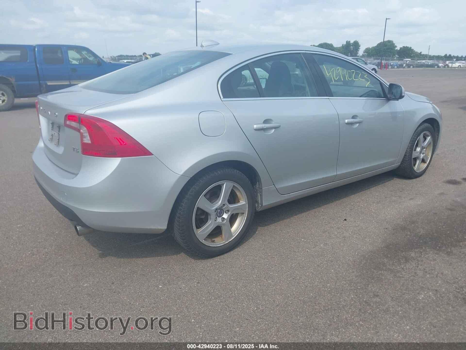 2012 VOLVO S60 - VIN: YV1622FS7C2081901 - Фото 4