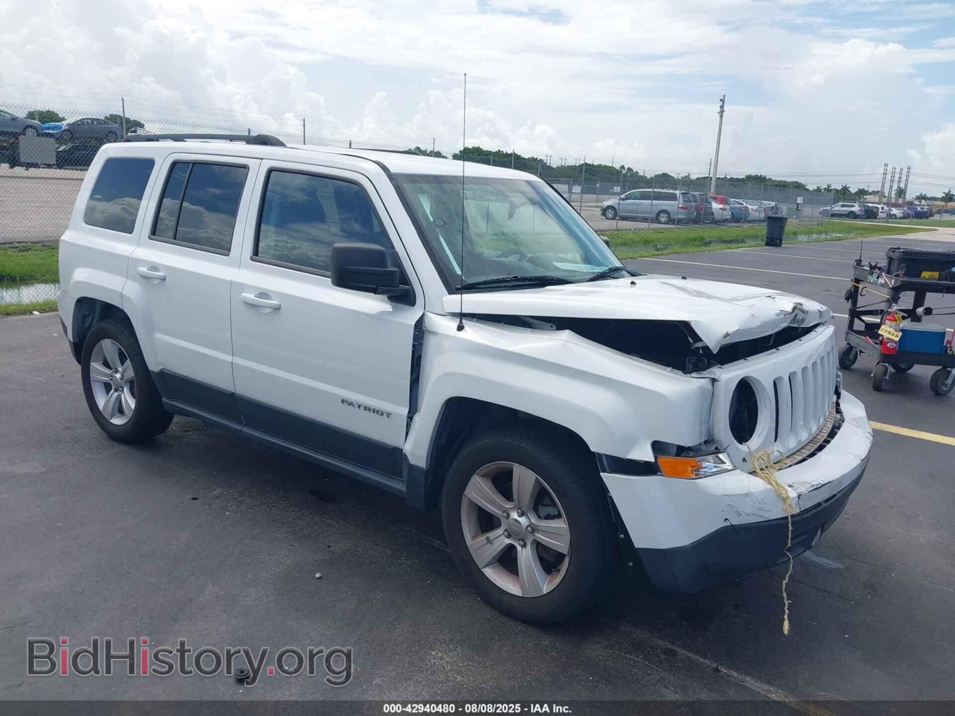 Photo 1C4NJPFB1ED618786 - JEEP PATRIOT 2014