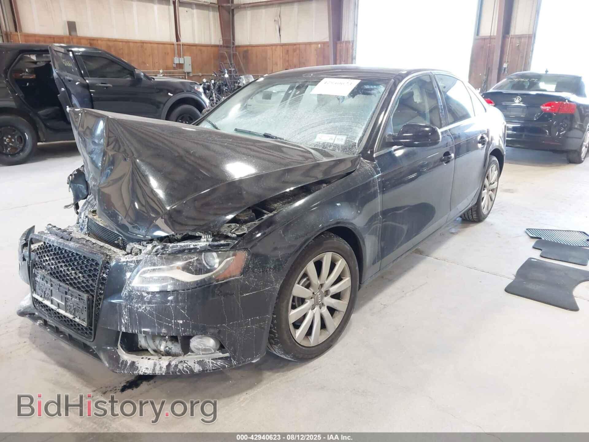 2011 AUDI A4 - VIN: WAUFFAFL9BN020475 - Фото 2