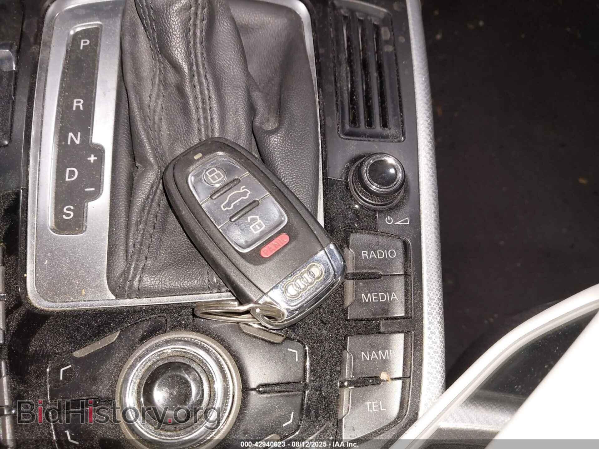 2011 AUDI A4 - VIN: WAUFFAFL9BN020475 - Фото 11