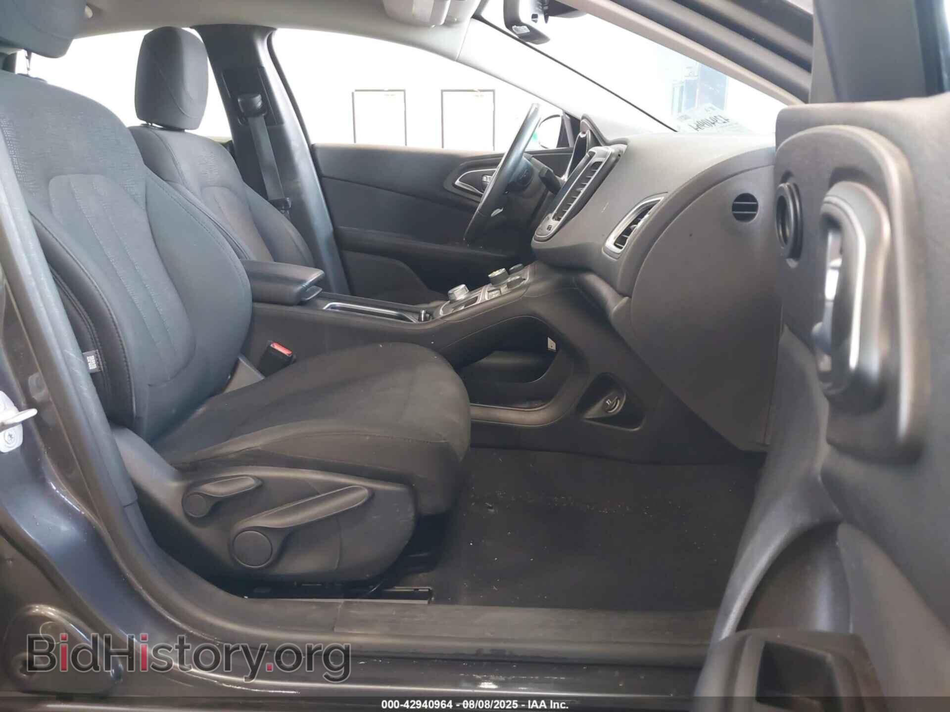 2016 CHRYSLER 200 - VIN: 1C3CCCAB6GN169673 - Фото 5