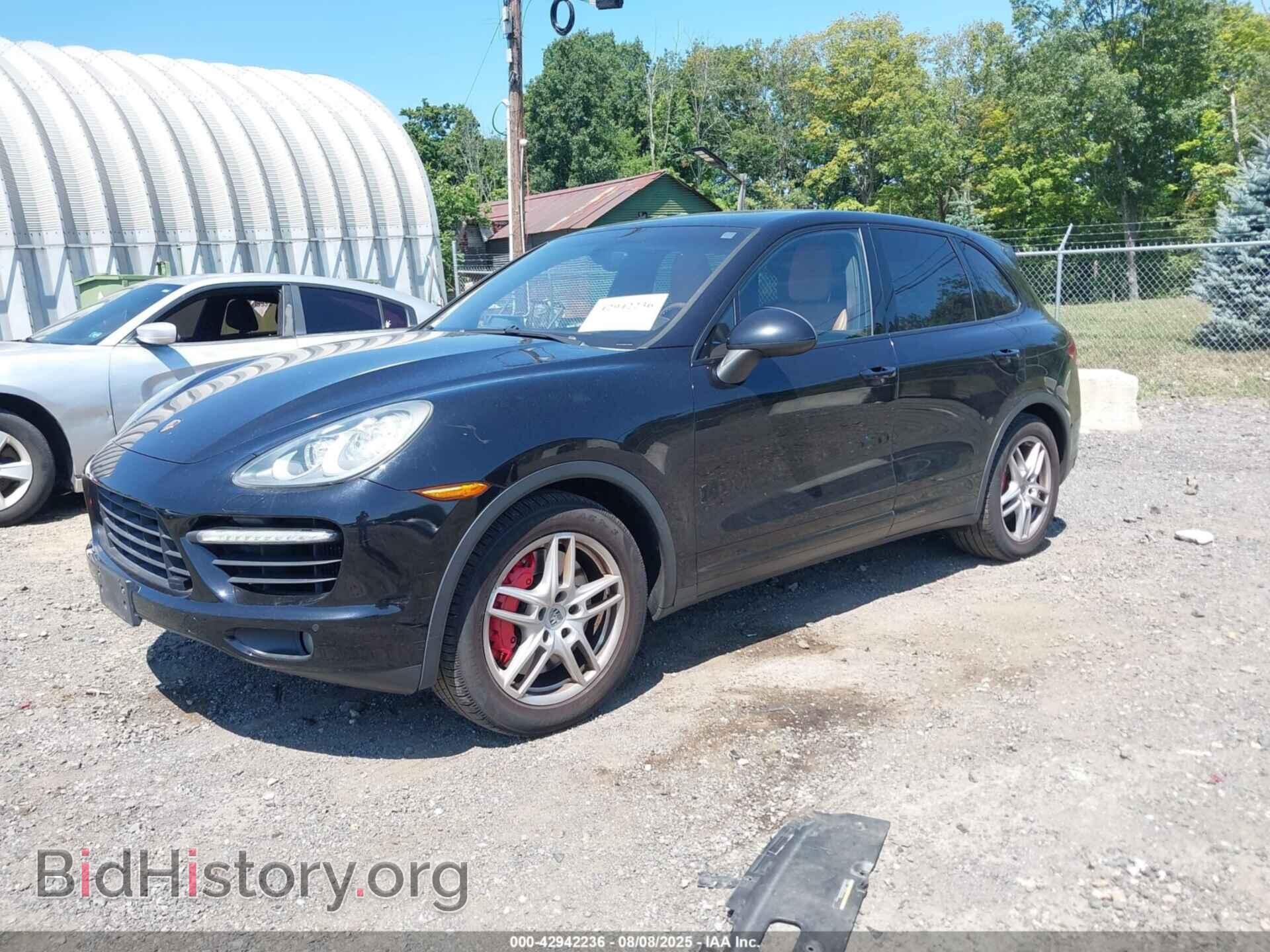2011 PORSCHE CAYENNE - VIN: WP1AC2A22BLA86385 - Фото 2