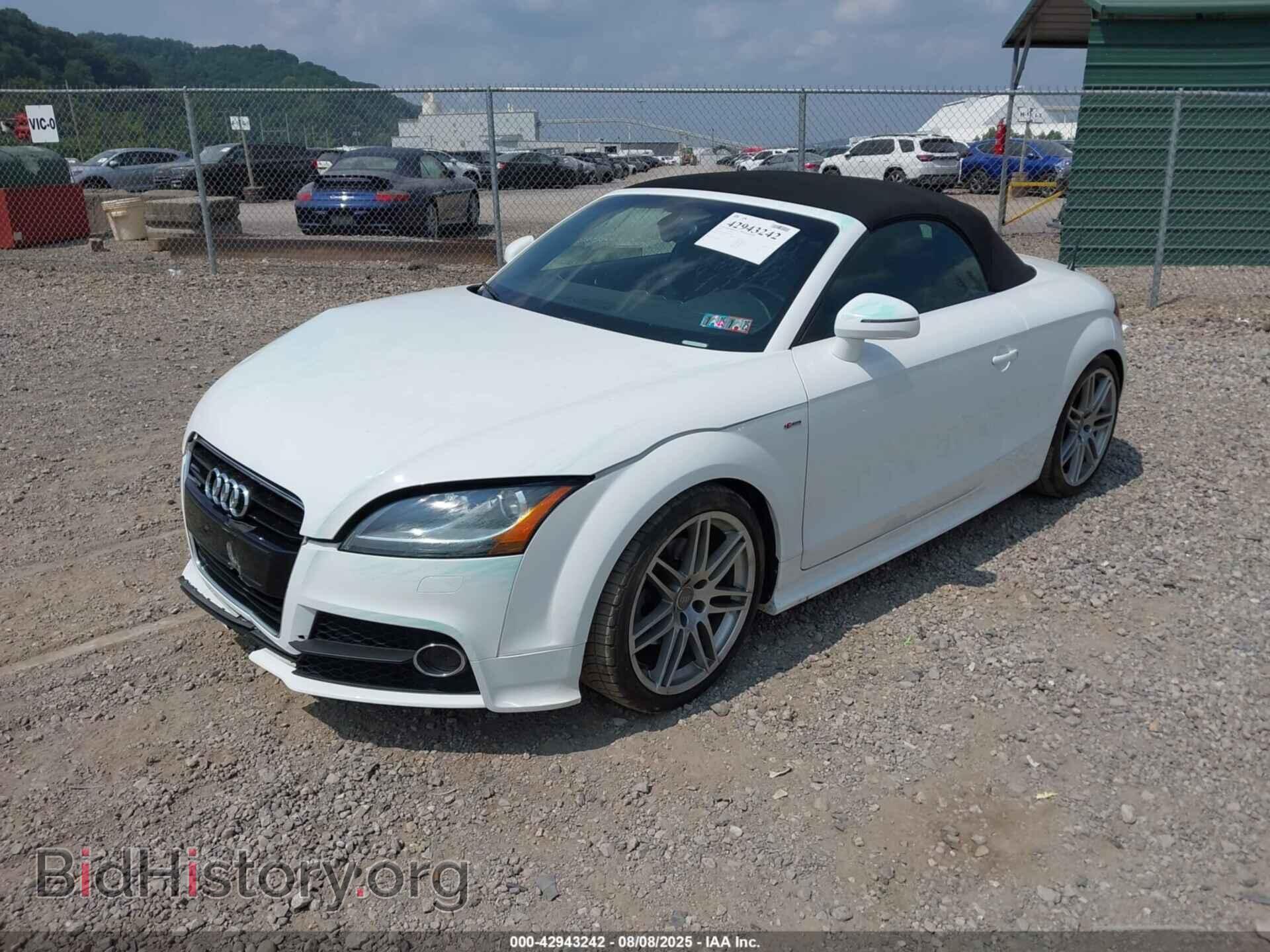 2011 AUDI TT - VIN: TRUSFAFK7B1012476 - Фото 2